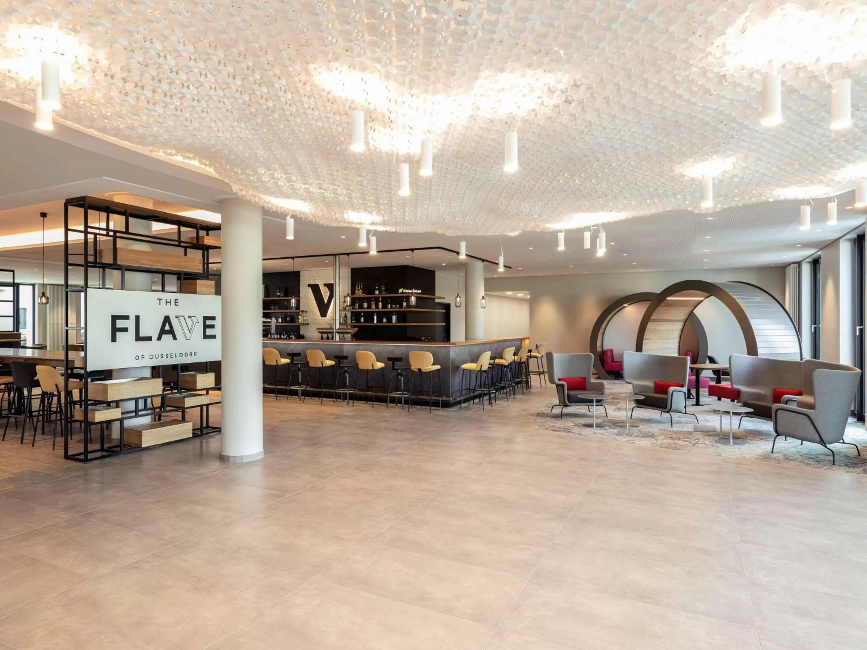 Lounge or bar in Novotel Duesseldorf Airport