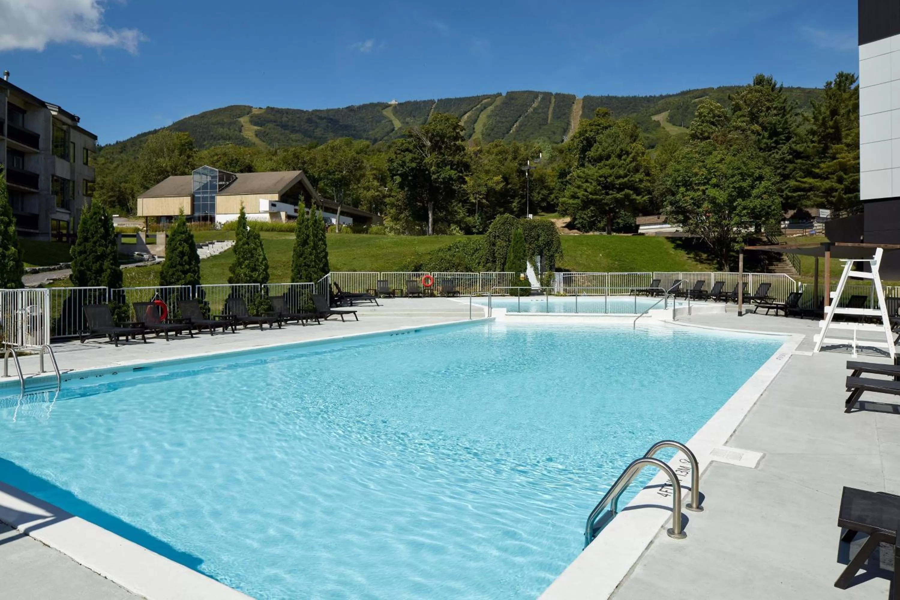 Swimming pool in Delta Hotels by Marriott Mont Sainte-Anne, Resort & Convention Center