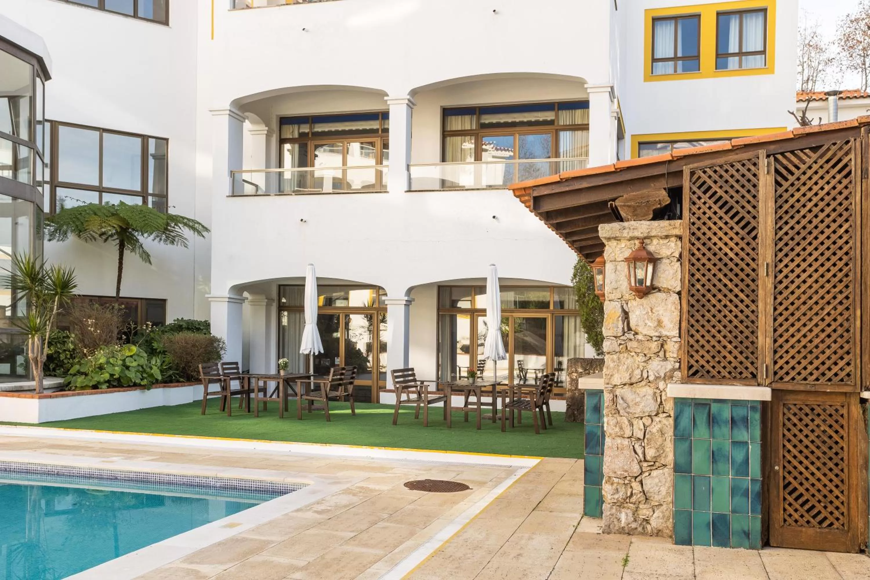 Swimming pool in Clube do Lago Hotel