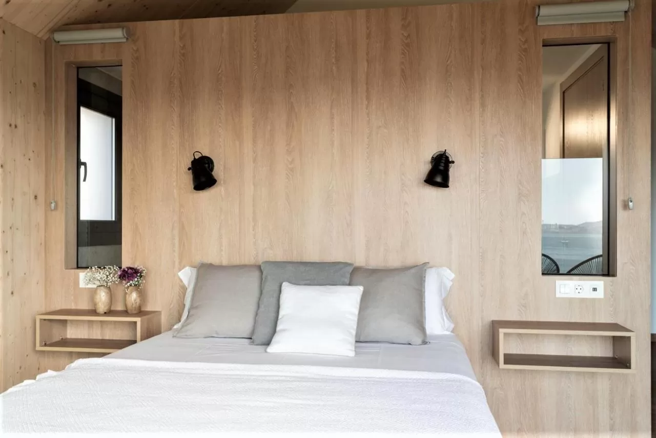 Bed in Cabañas de Canide