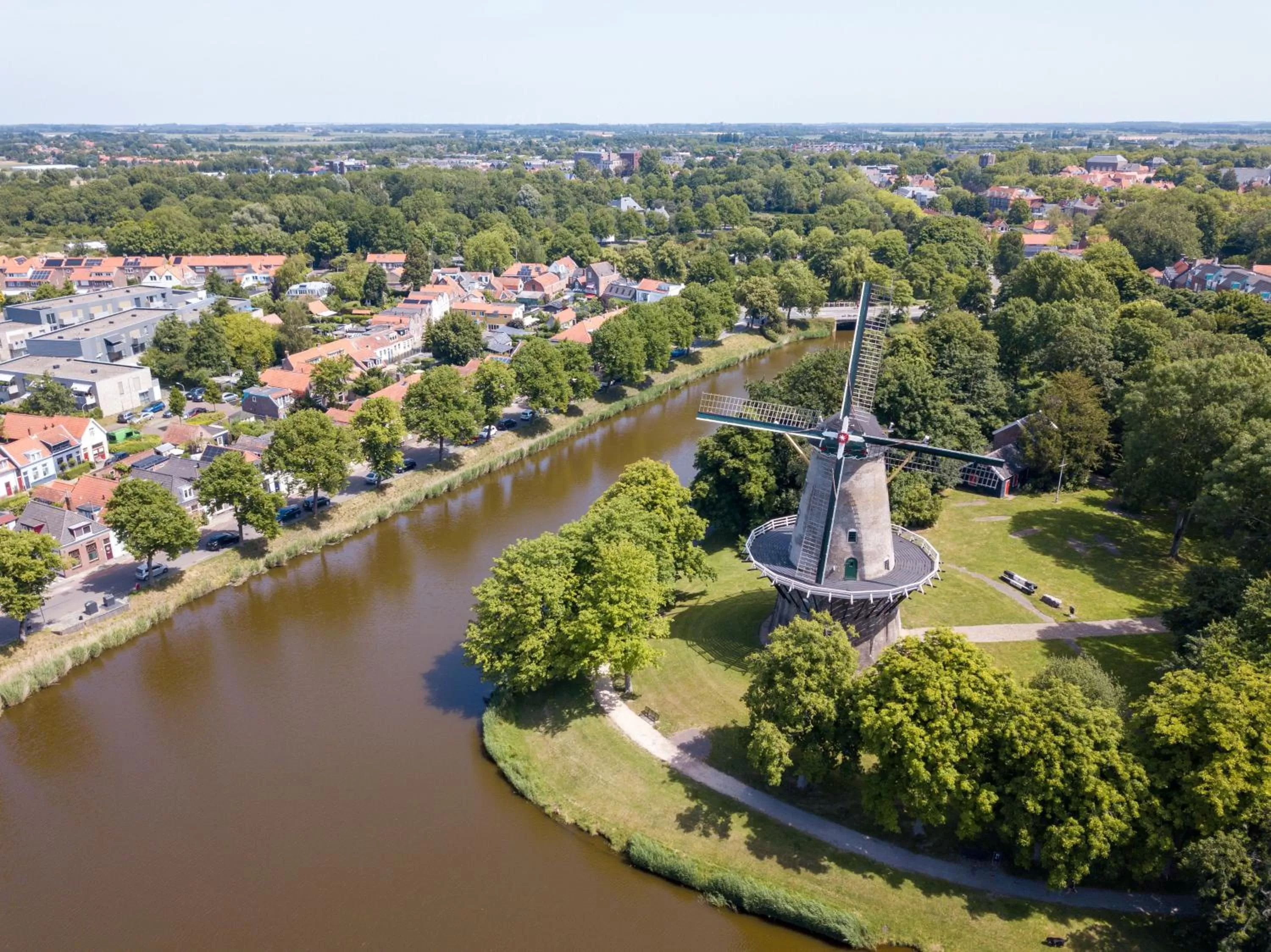 Nearby landmark, Bird's-eye View in Hotel St Joris I Kloeg Collection