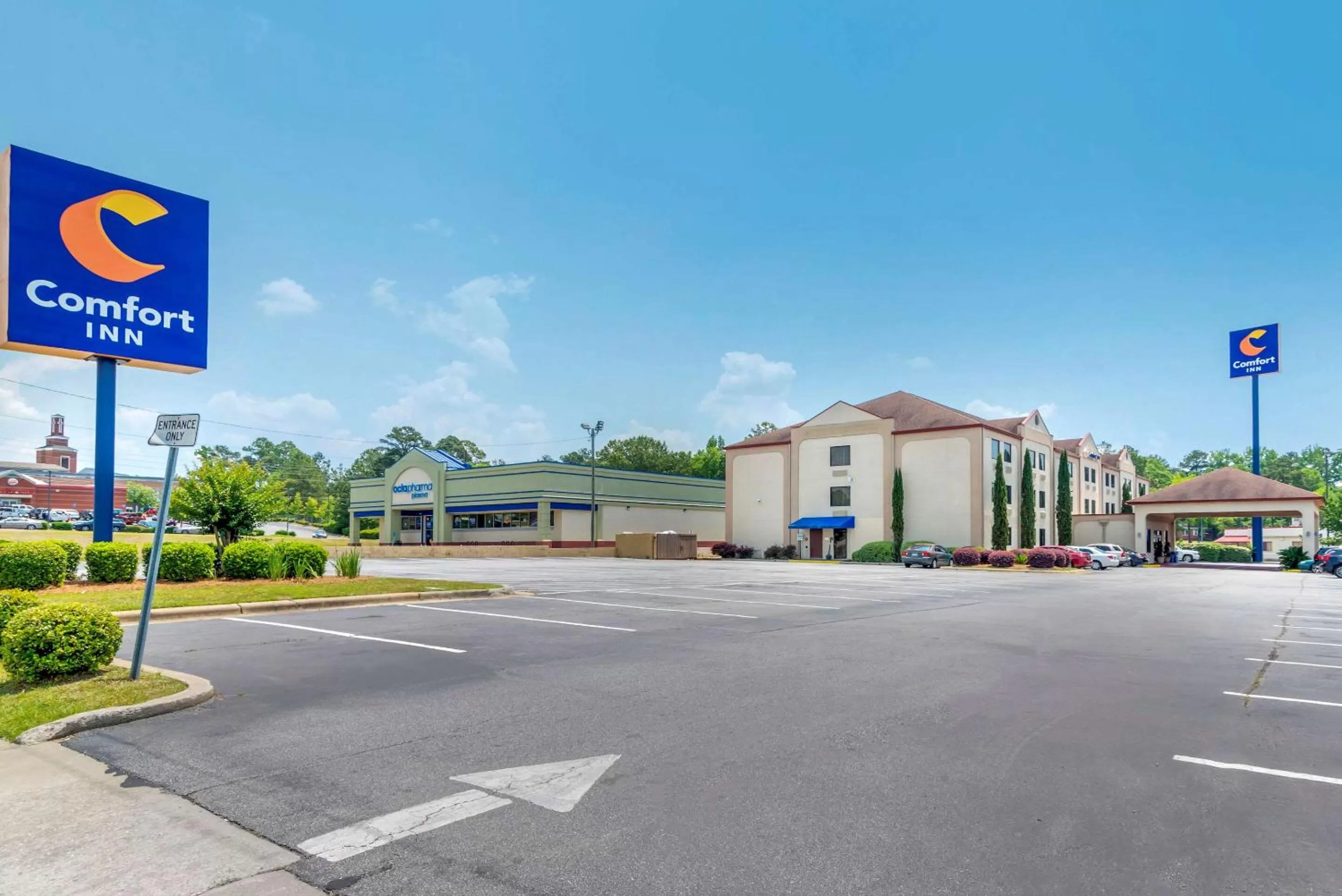Property building in Comfort Inn Columbus near Fort Benning