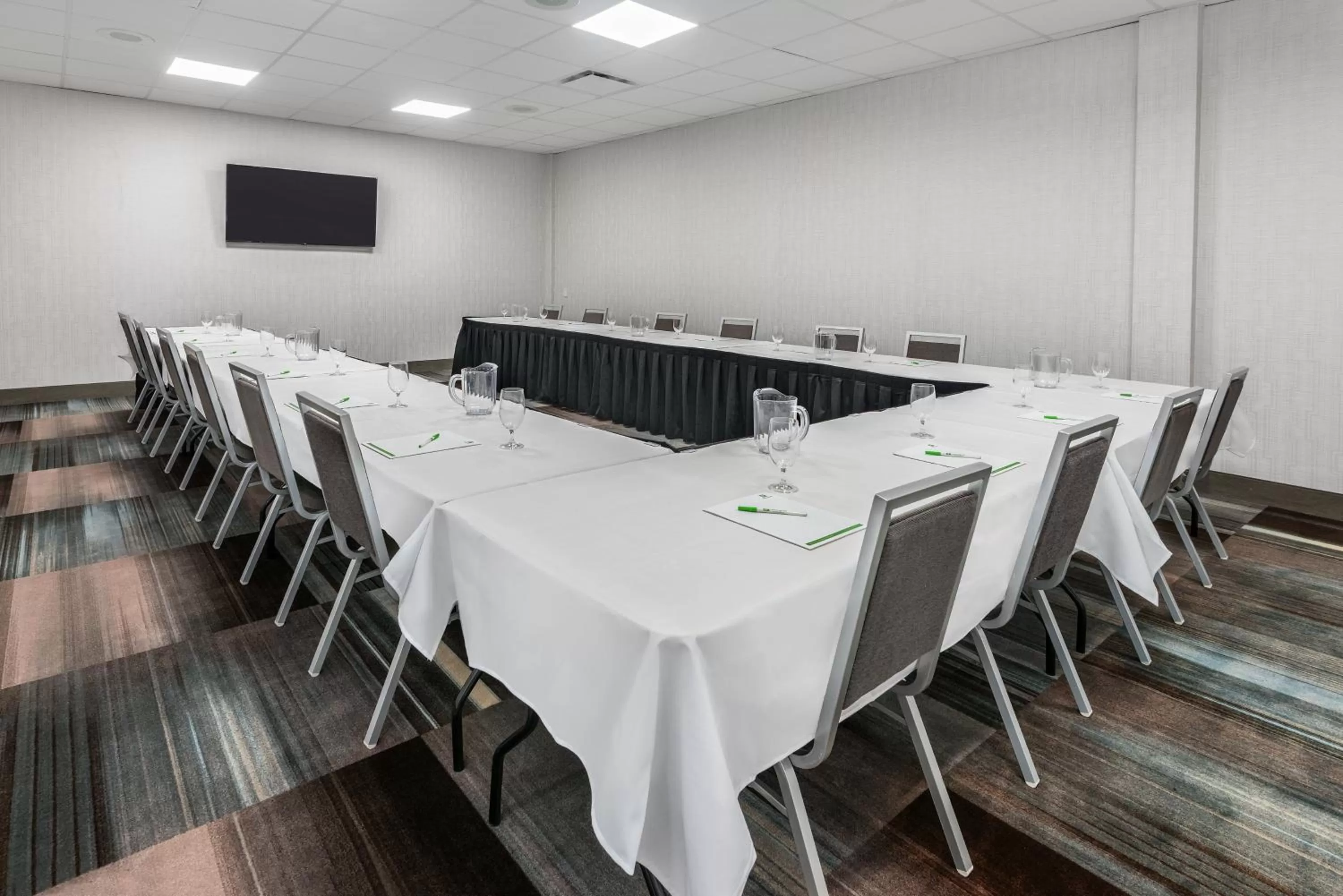 Meeting/conference room in Holiday Inn - Beaumont East-Medical Ctr Area by IHG