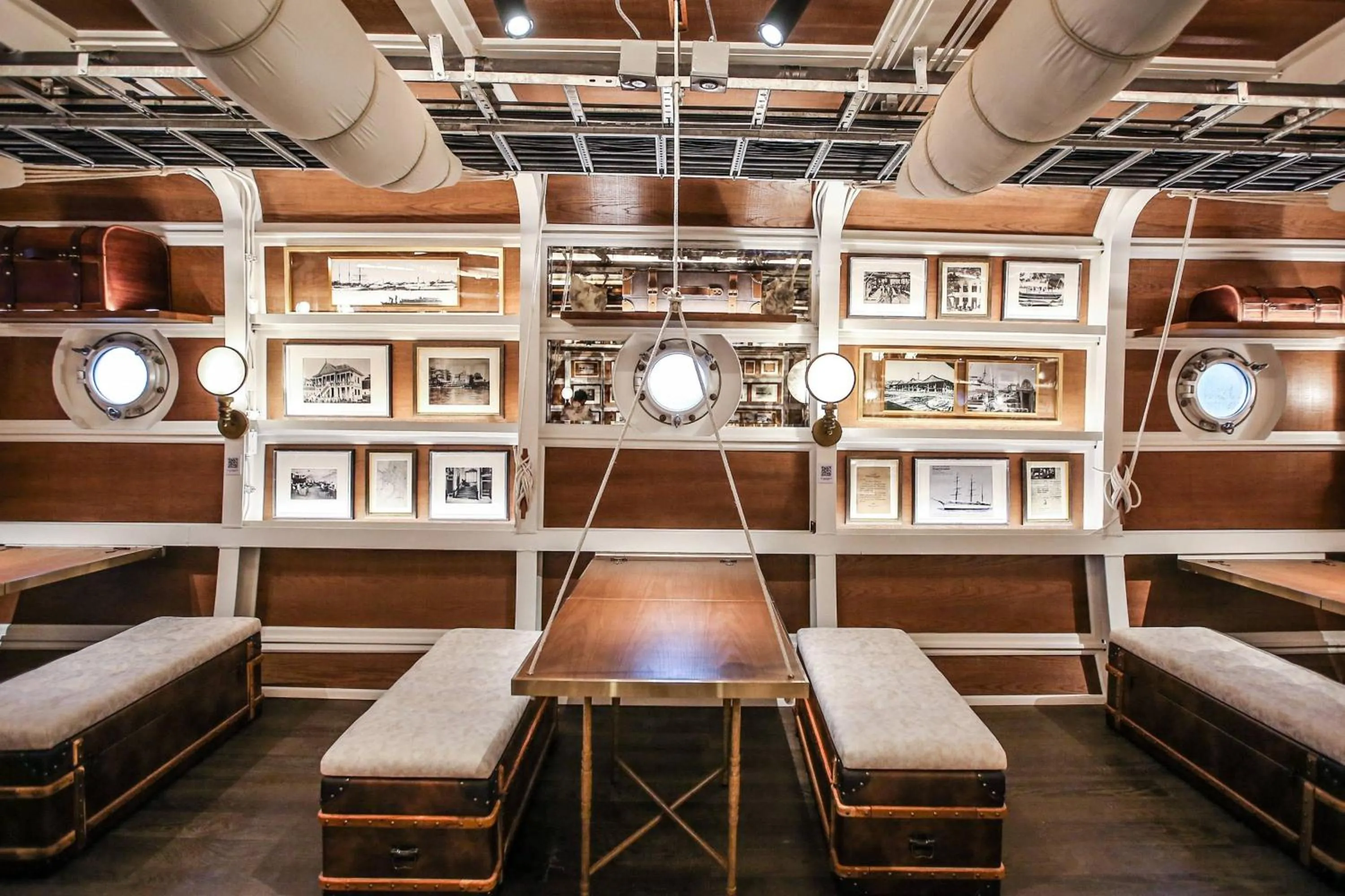 Restaurant/places to eat in Bangkok Marriott Marquis Queens Park