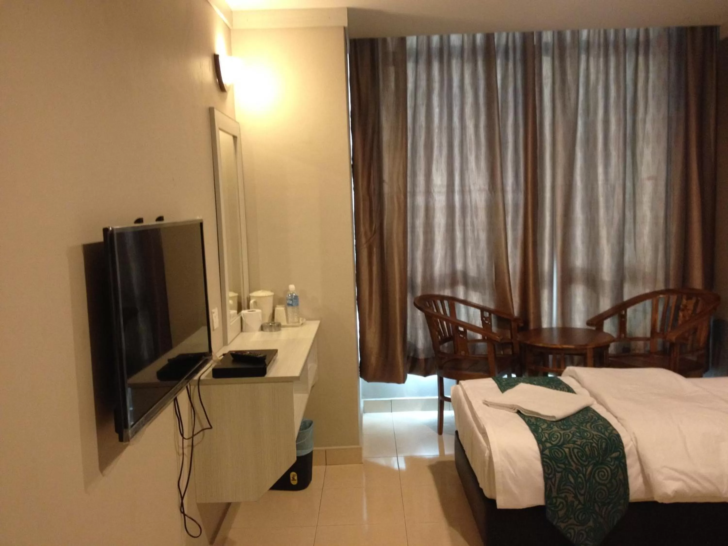 Photo of the whole room, Bed in AERO Star Hotel