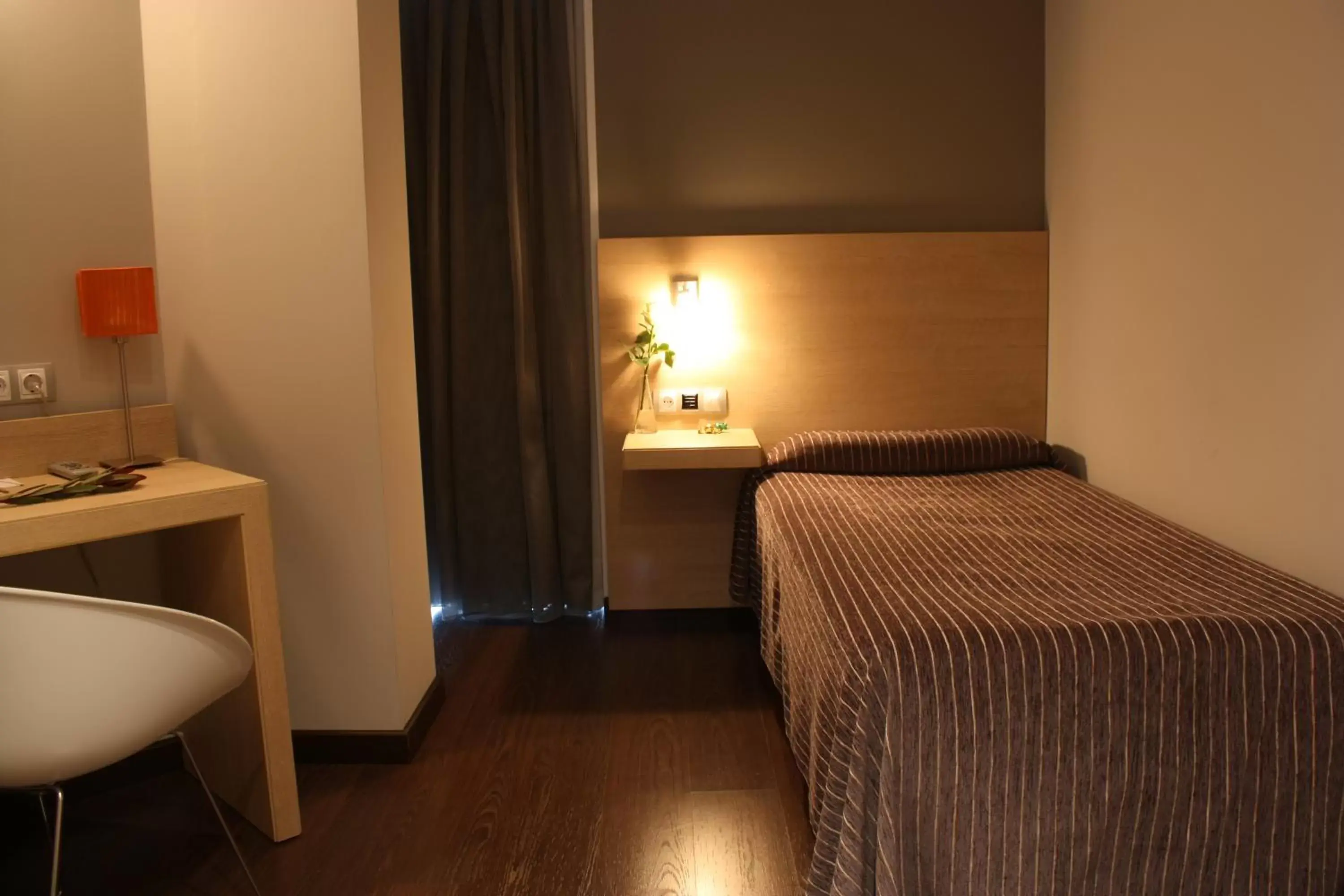 Single Room in Hotel Pontes do Eume Single Room in Hotel Pontes do Eume
