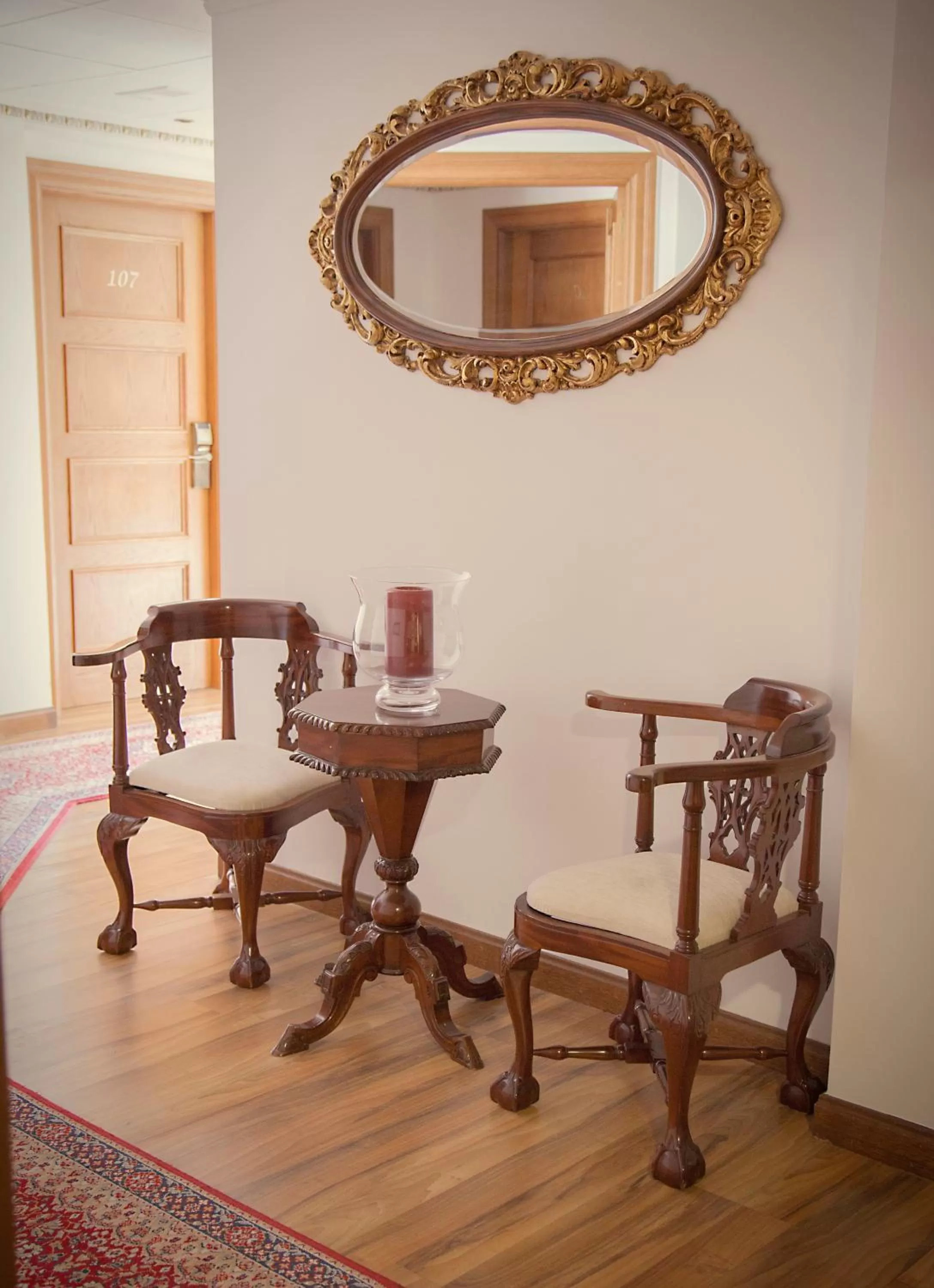 Seating area in Palacio Azcárate Hotel