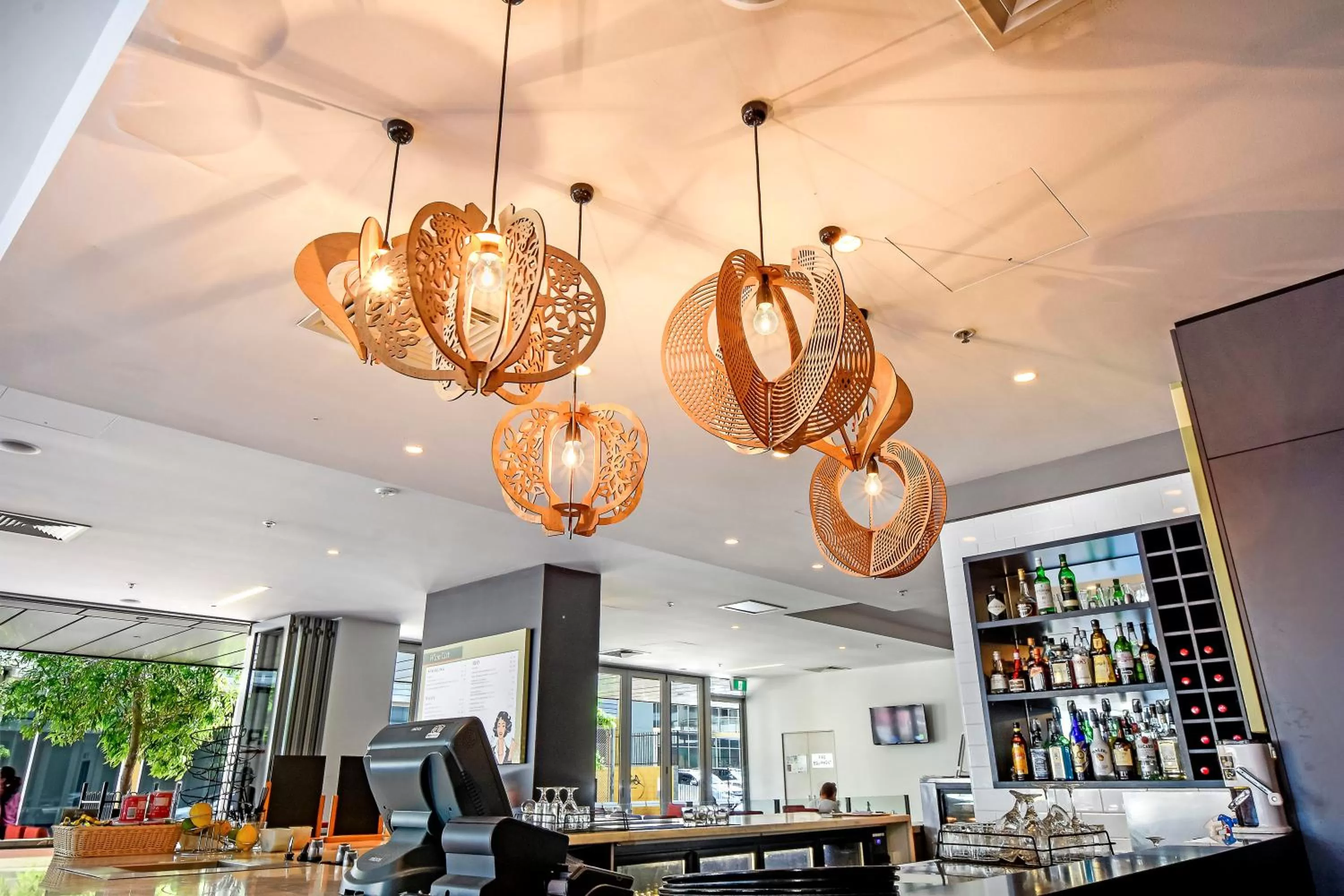 Restaurant/places to eat in Mantra Pandanas