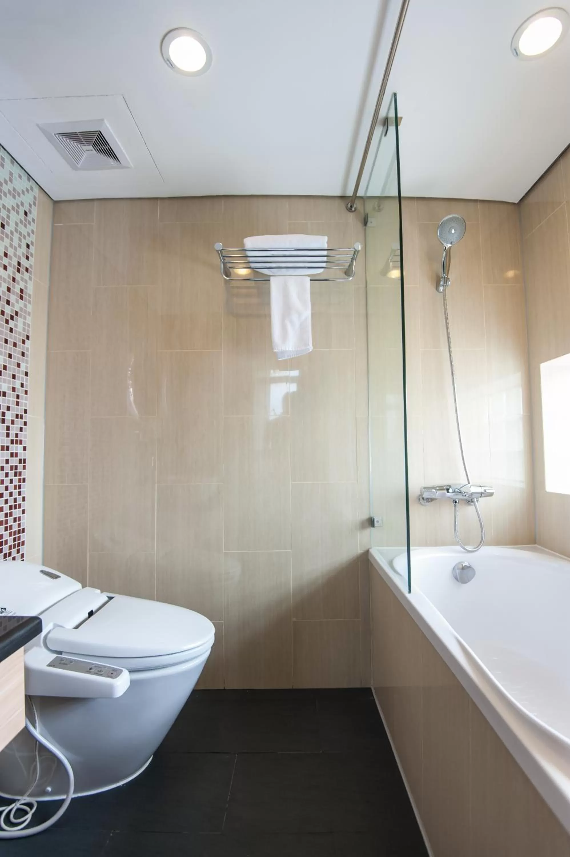 Shower in Kuretake Inn Kim Ma 132