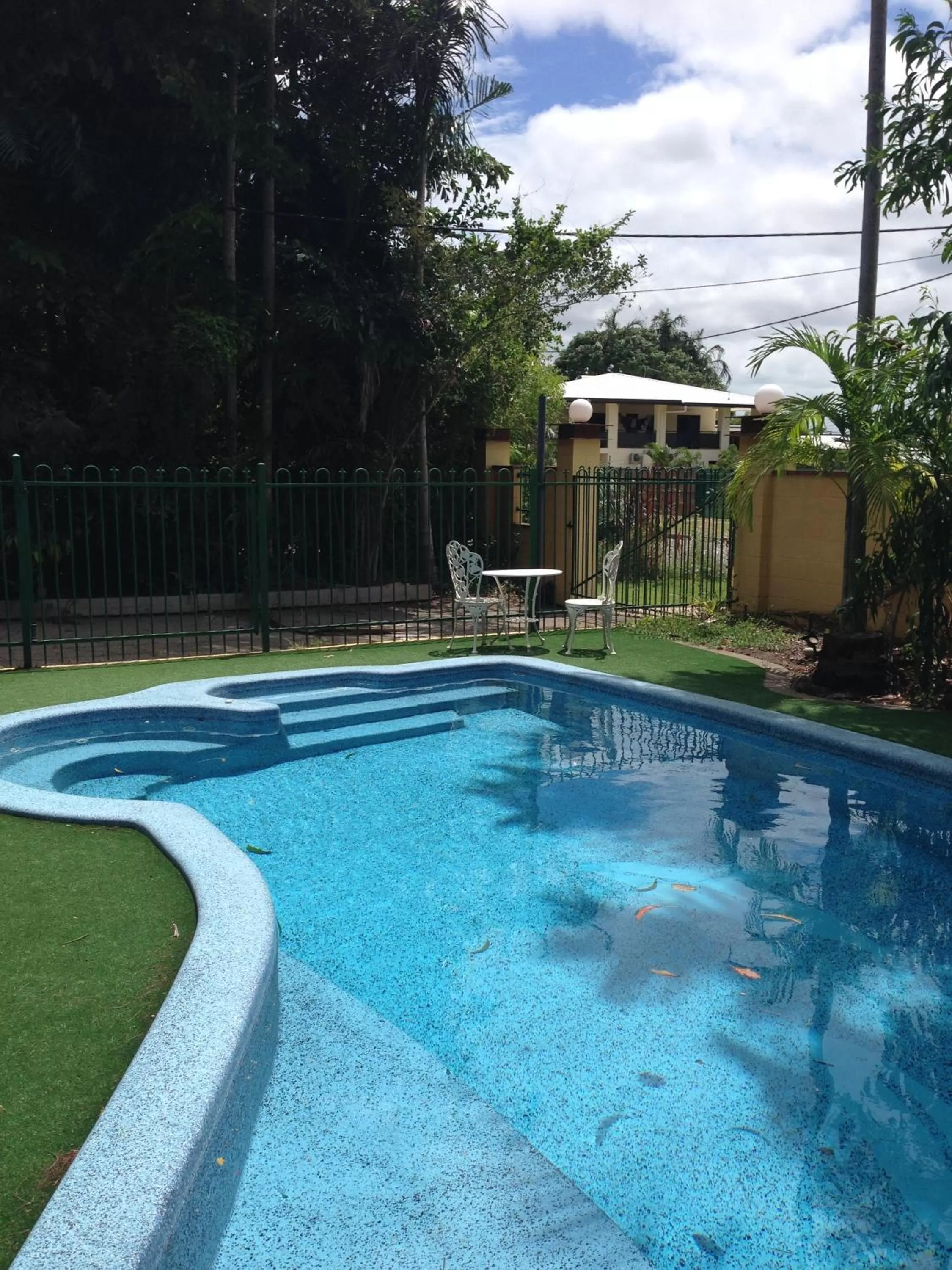 Day in Paravista Motel