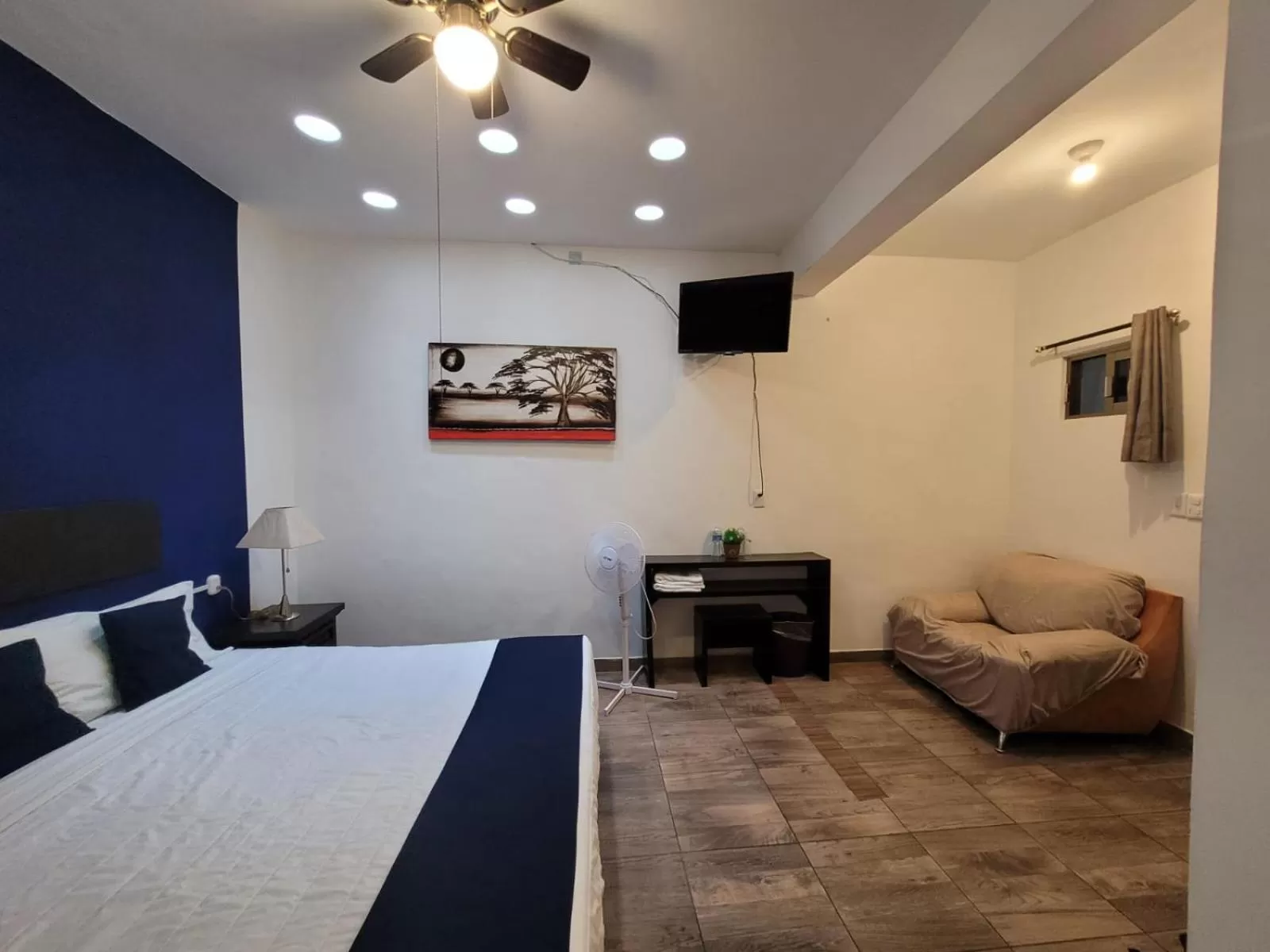 Standard King Room in OYO Hotel Gandag