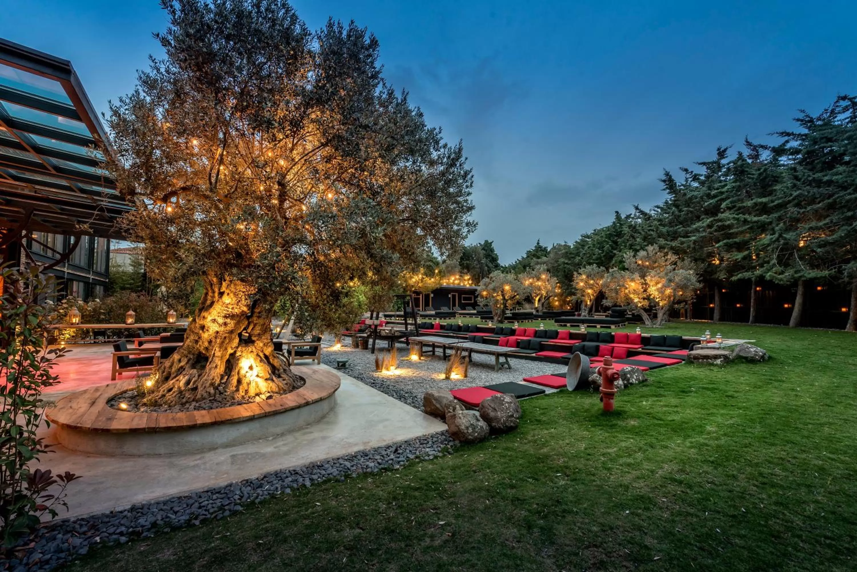 Garden in Warehouse By The Stay