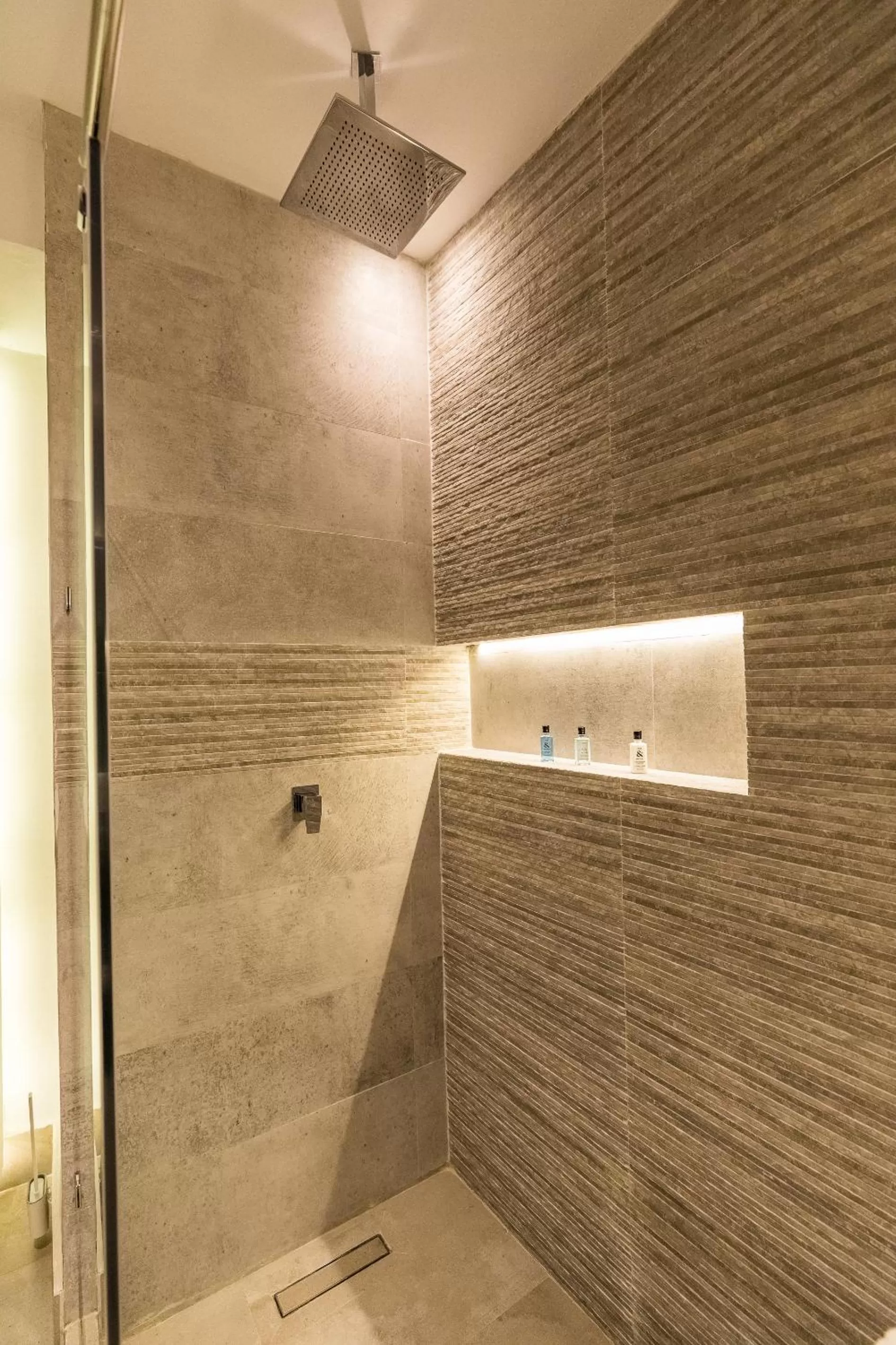 Shower in Casa Naila Hotel Boutique