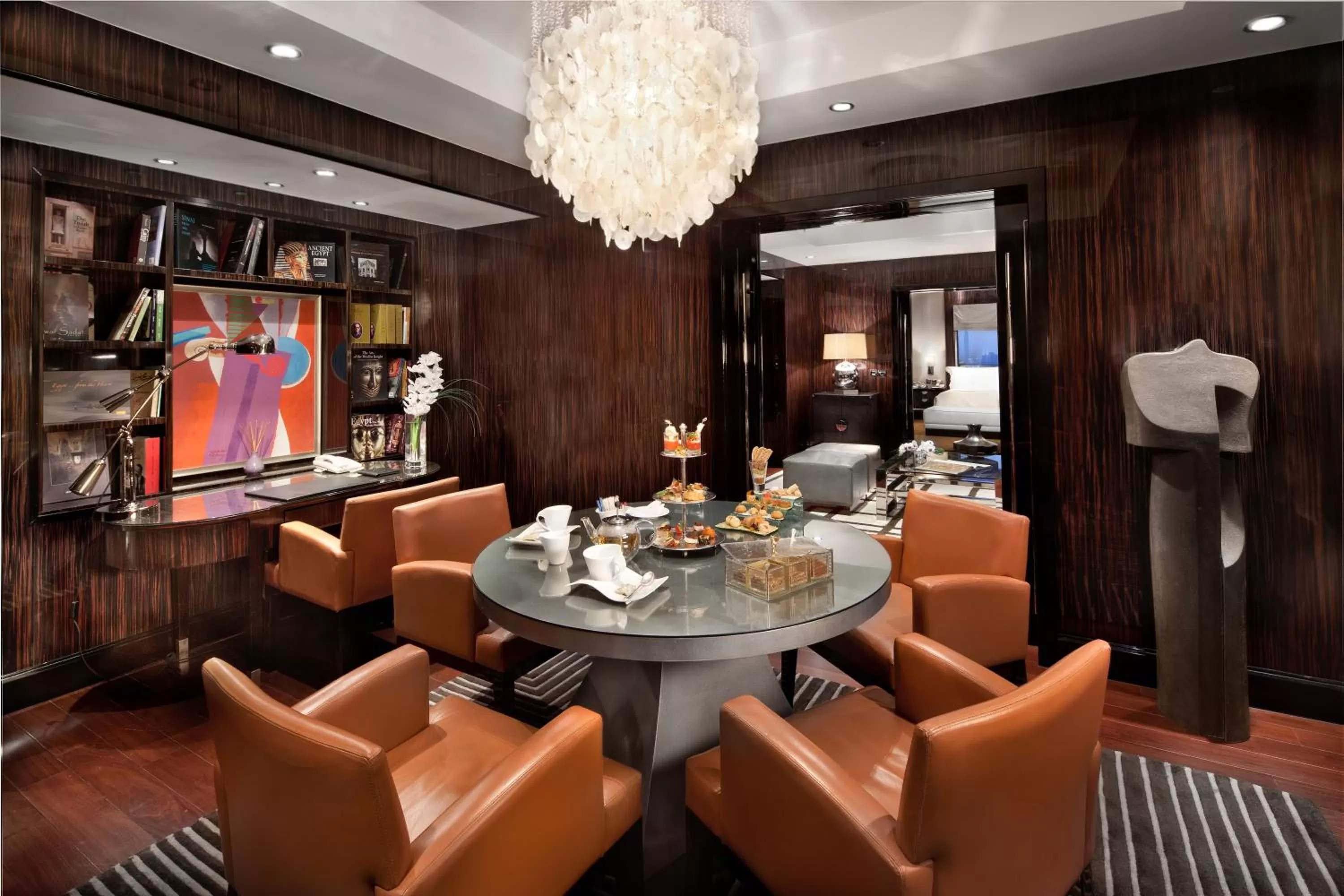 Photo of the whole room in Fairmont Nile City