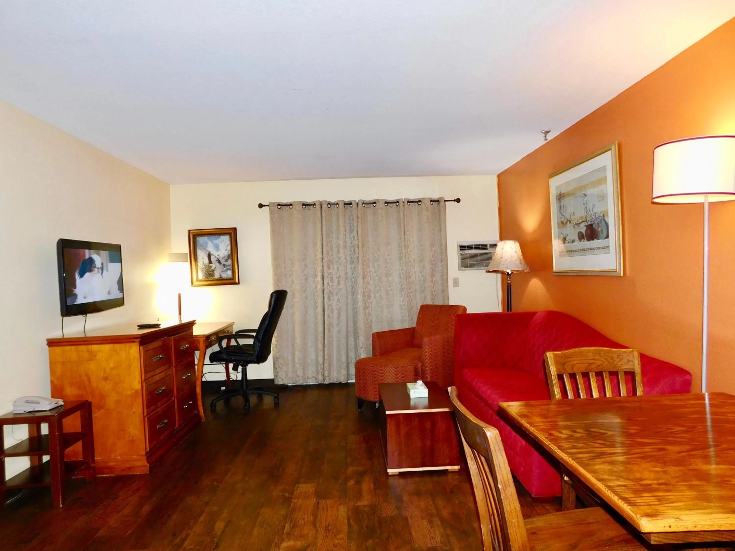 Americas Best Value Inn & Suites Anchorage Airport