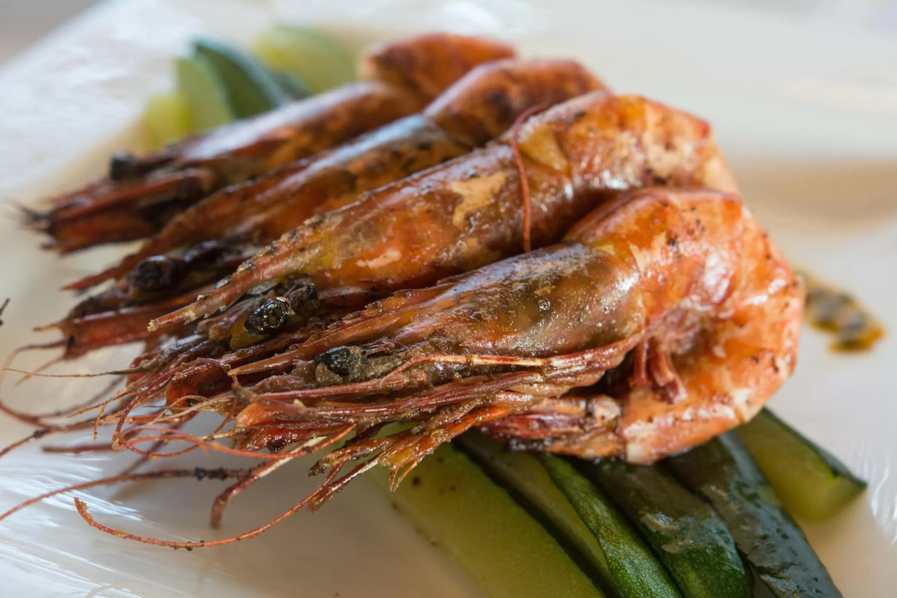 Restaurant/places to eat in Golden Tulip Stone Town Boutique