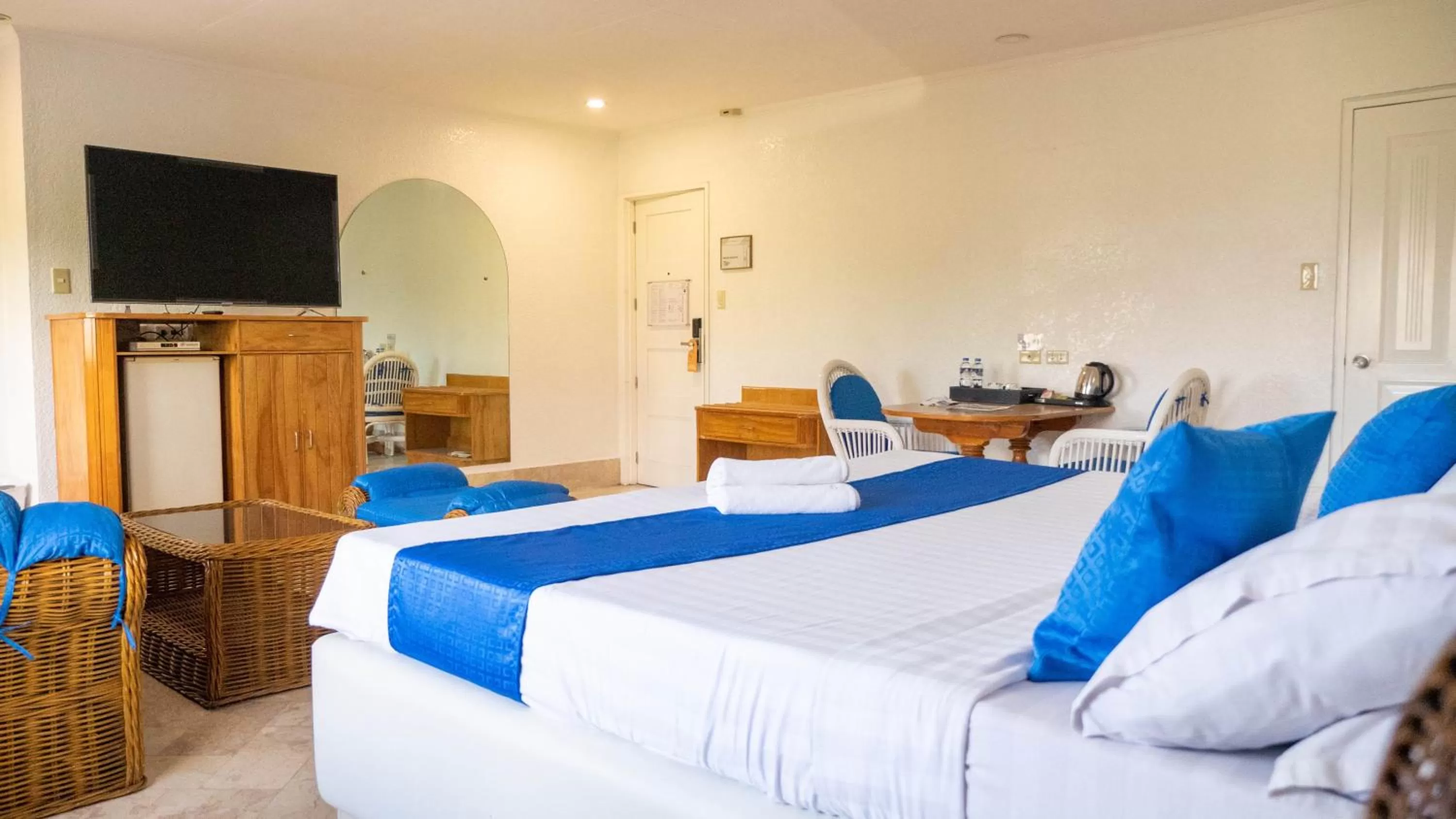 Bed in Clarkton Hotel Apartment