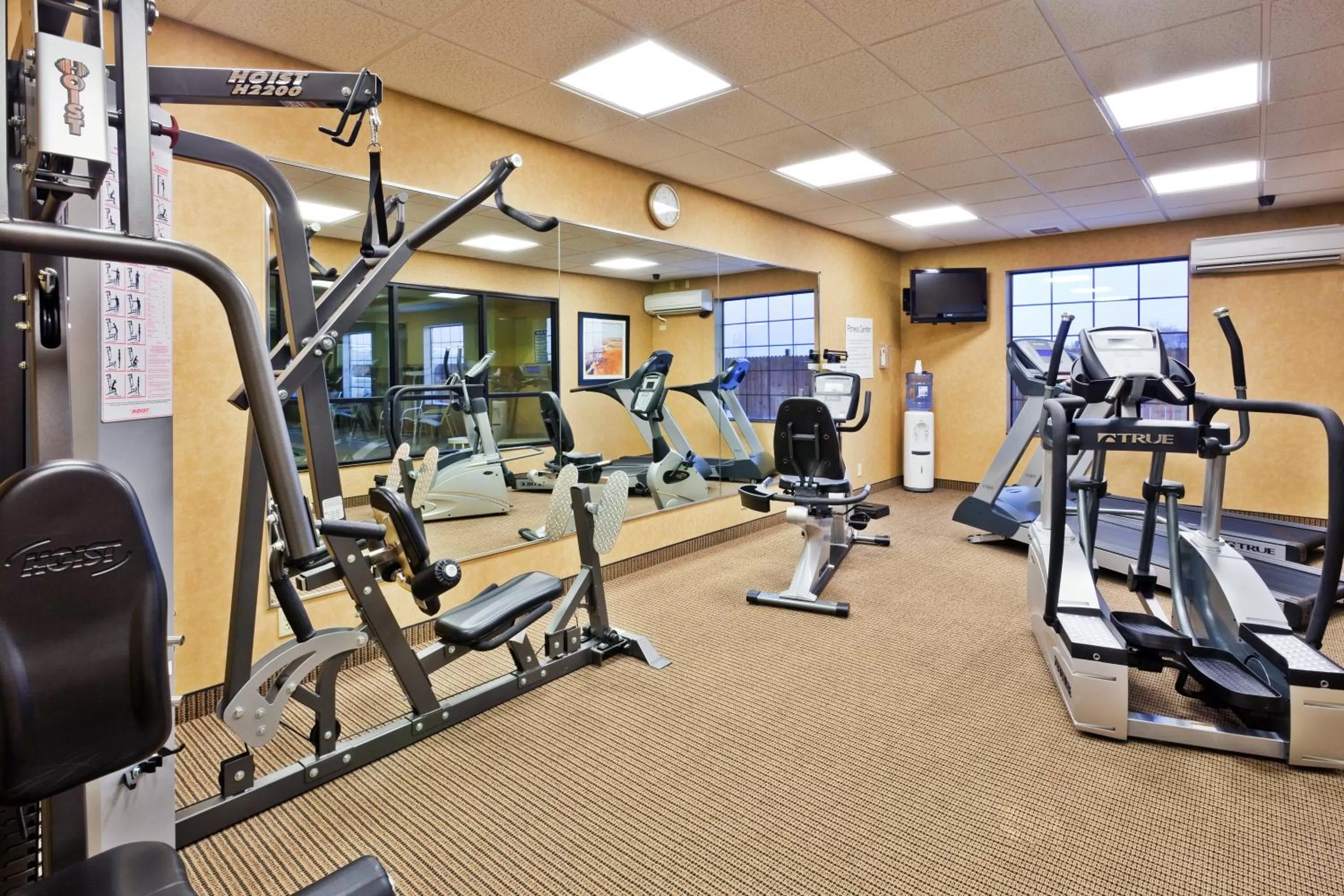 Fitness centre/facilities in Holiday Inn Express & Suites Clovis, an IHG Hotel