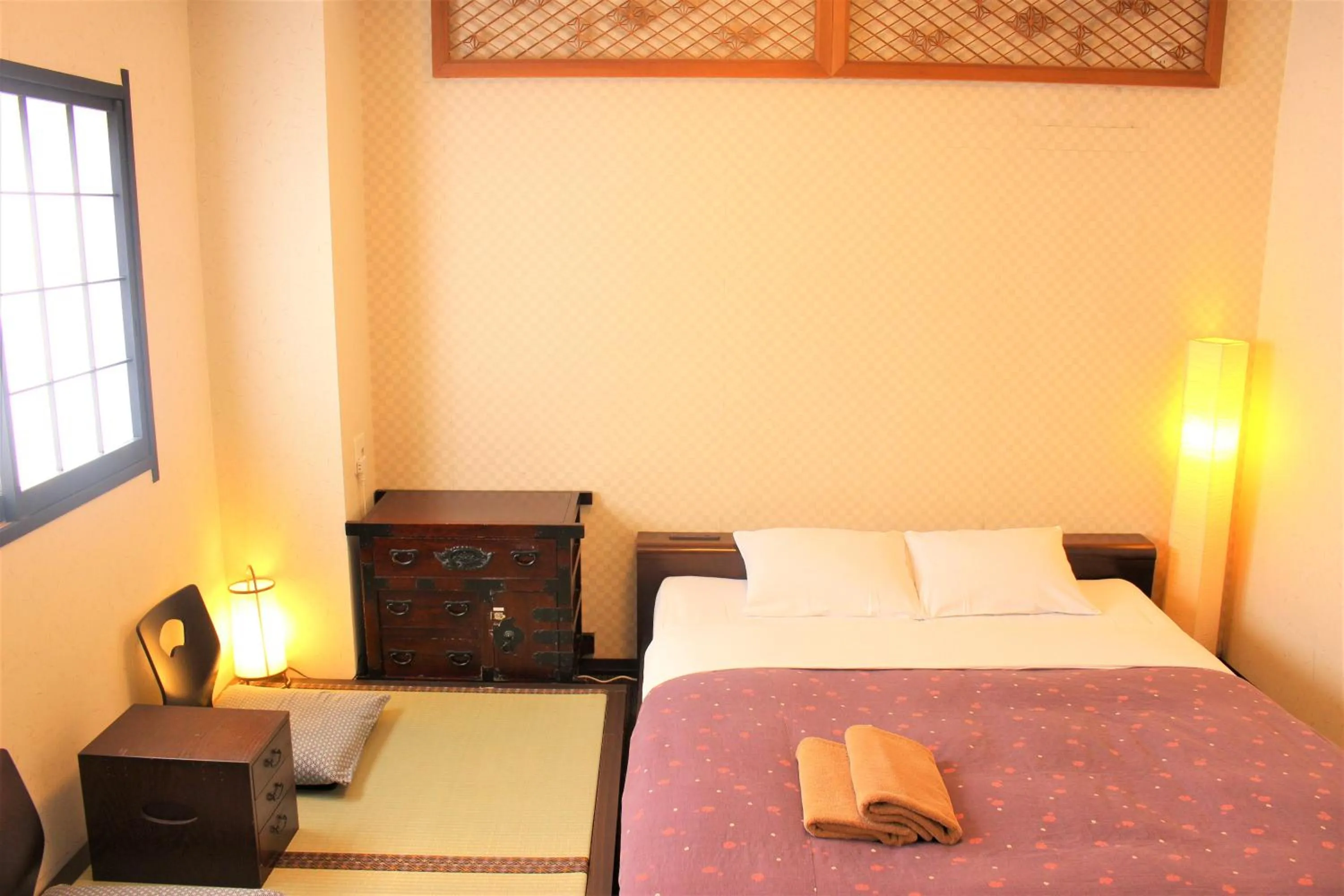 Photo of the whole room, Bed in K's House Tokyo Oasis - Quality Hostel in Asakusa