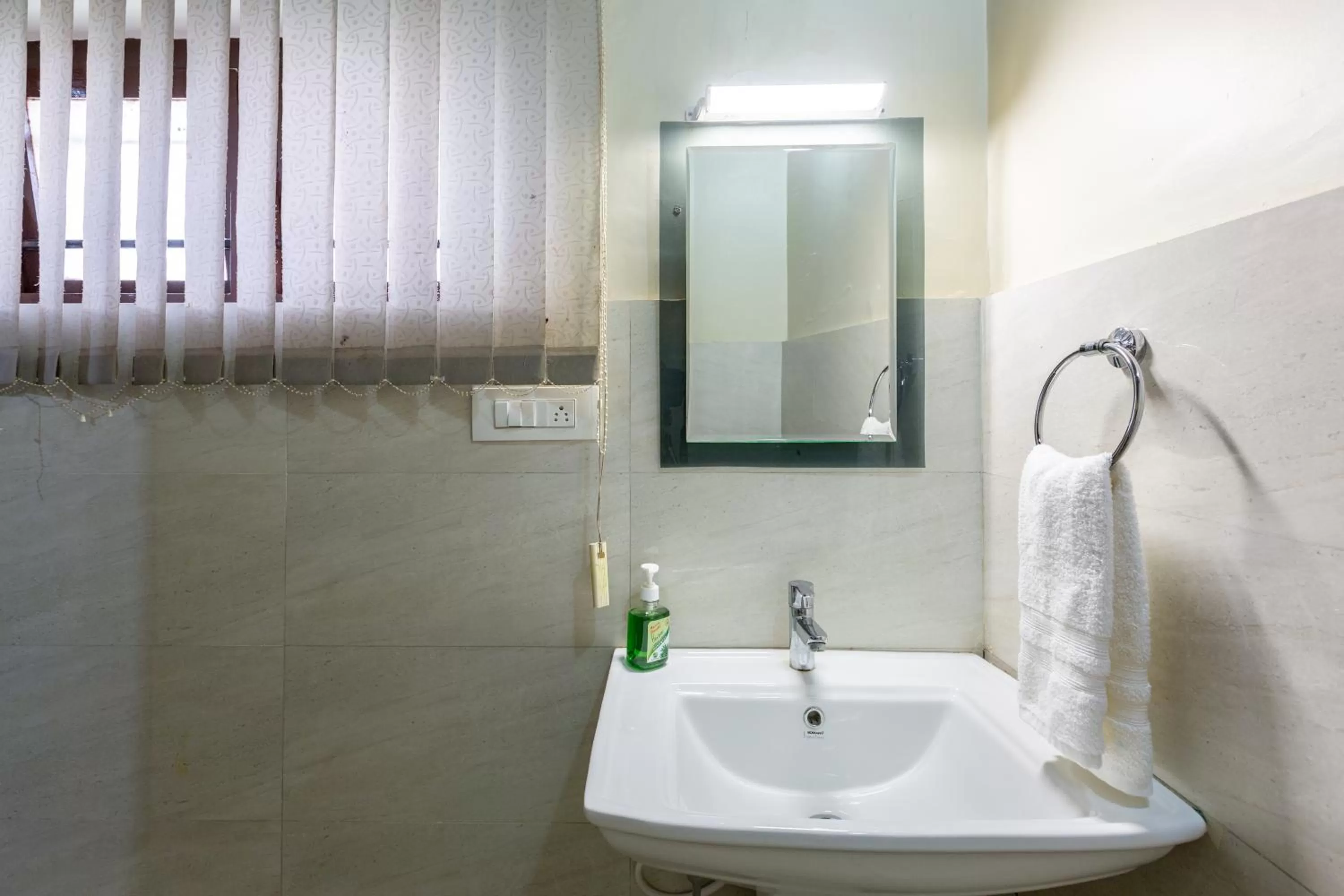 Bathroom in KSTDC Hotel Mayura Velapuri Belur