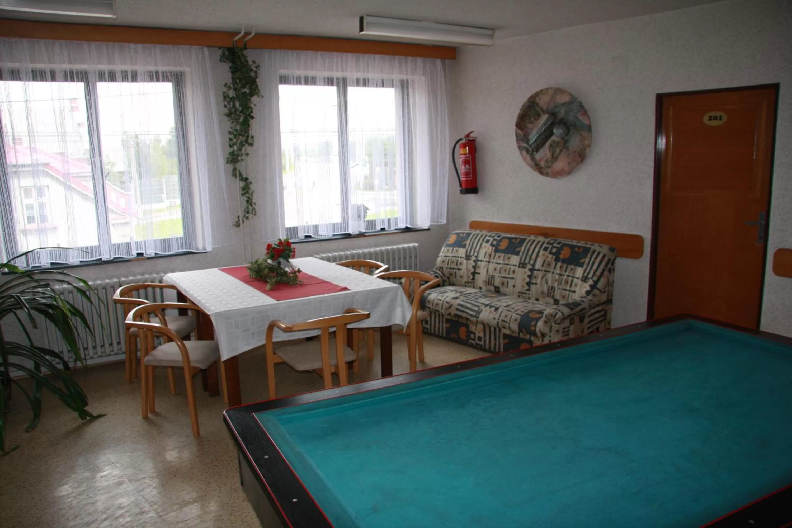 Billiard, Bed in Hotel Isora