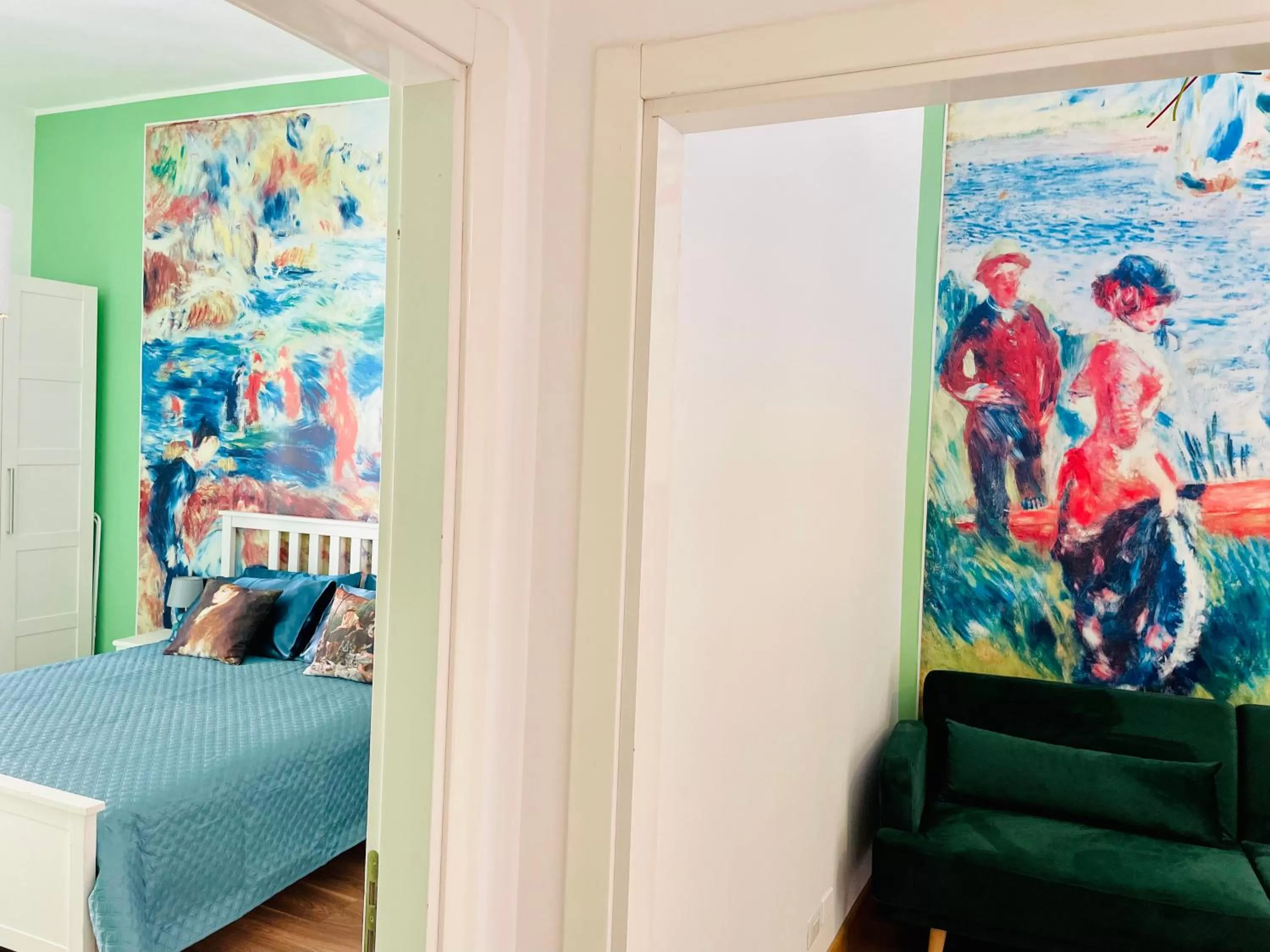 Photo of the whole room, Bed in ConteMax ArtHouse