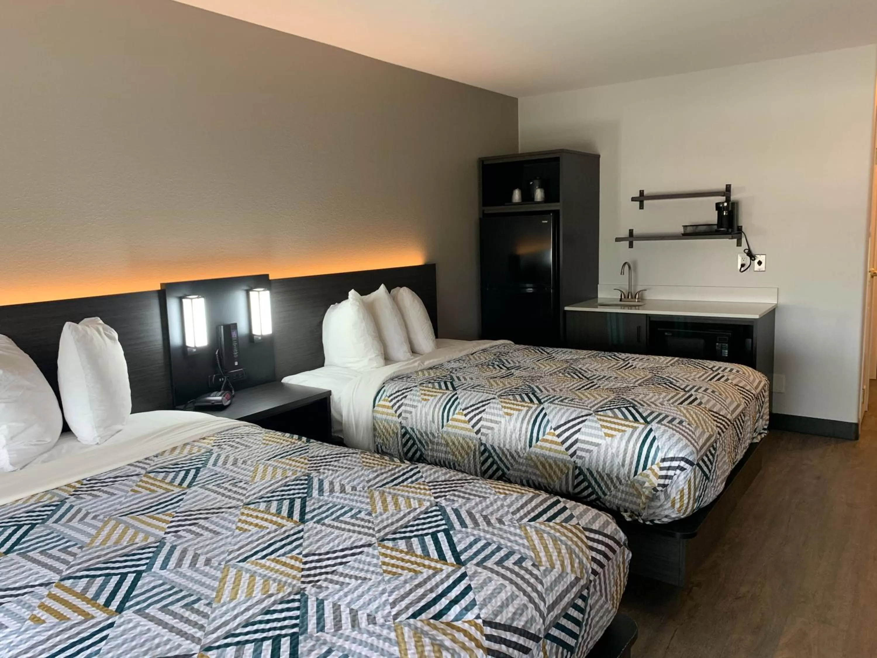 Bed in Studio 6 Hobbs NM Event Center