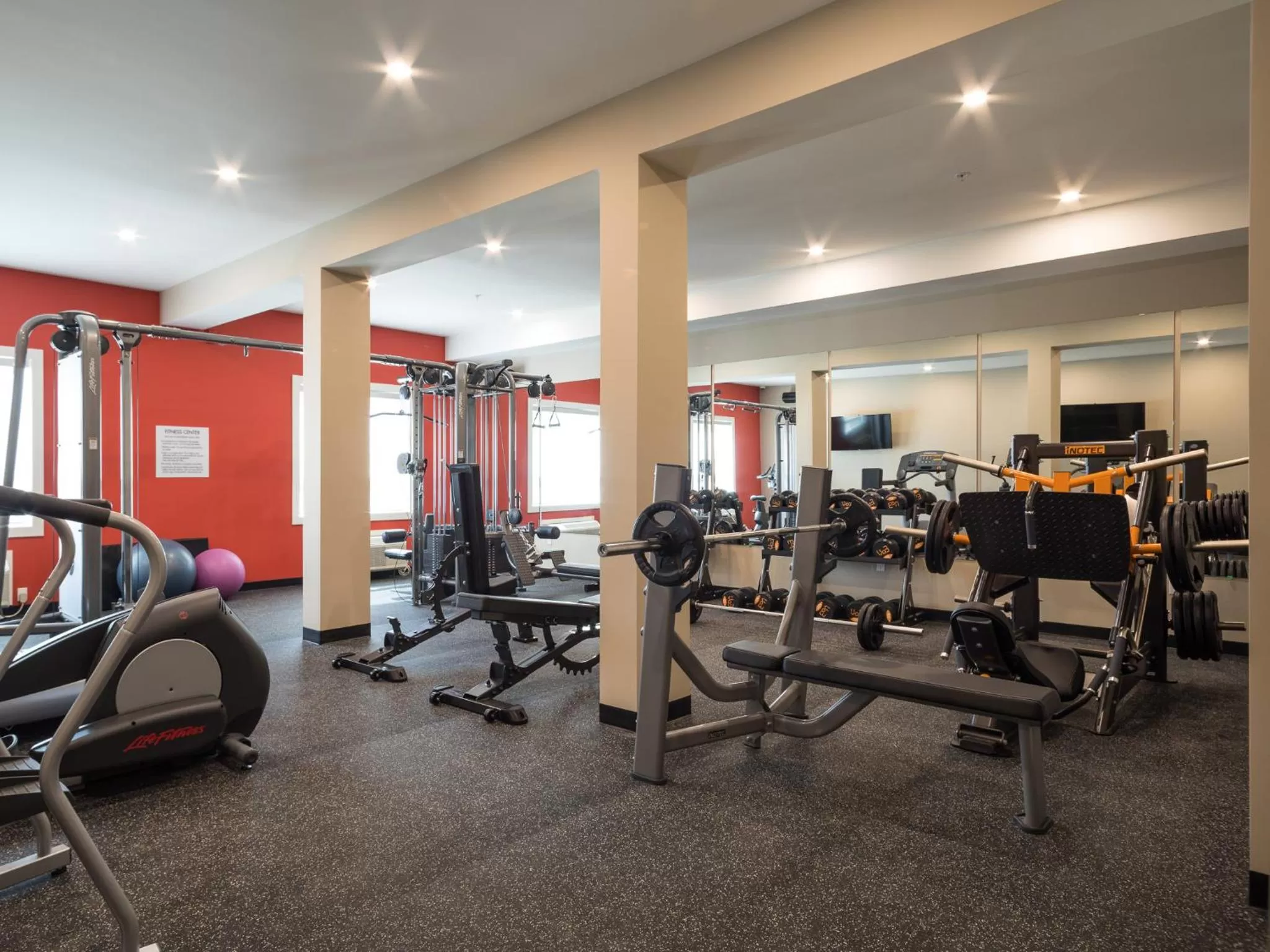 Fitness centre/facilities in Ramada by Wyndham Revelstoke