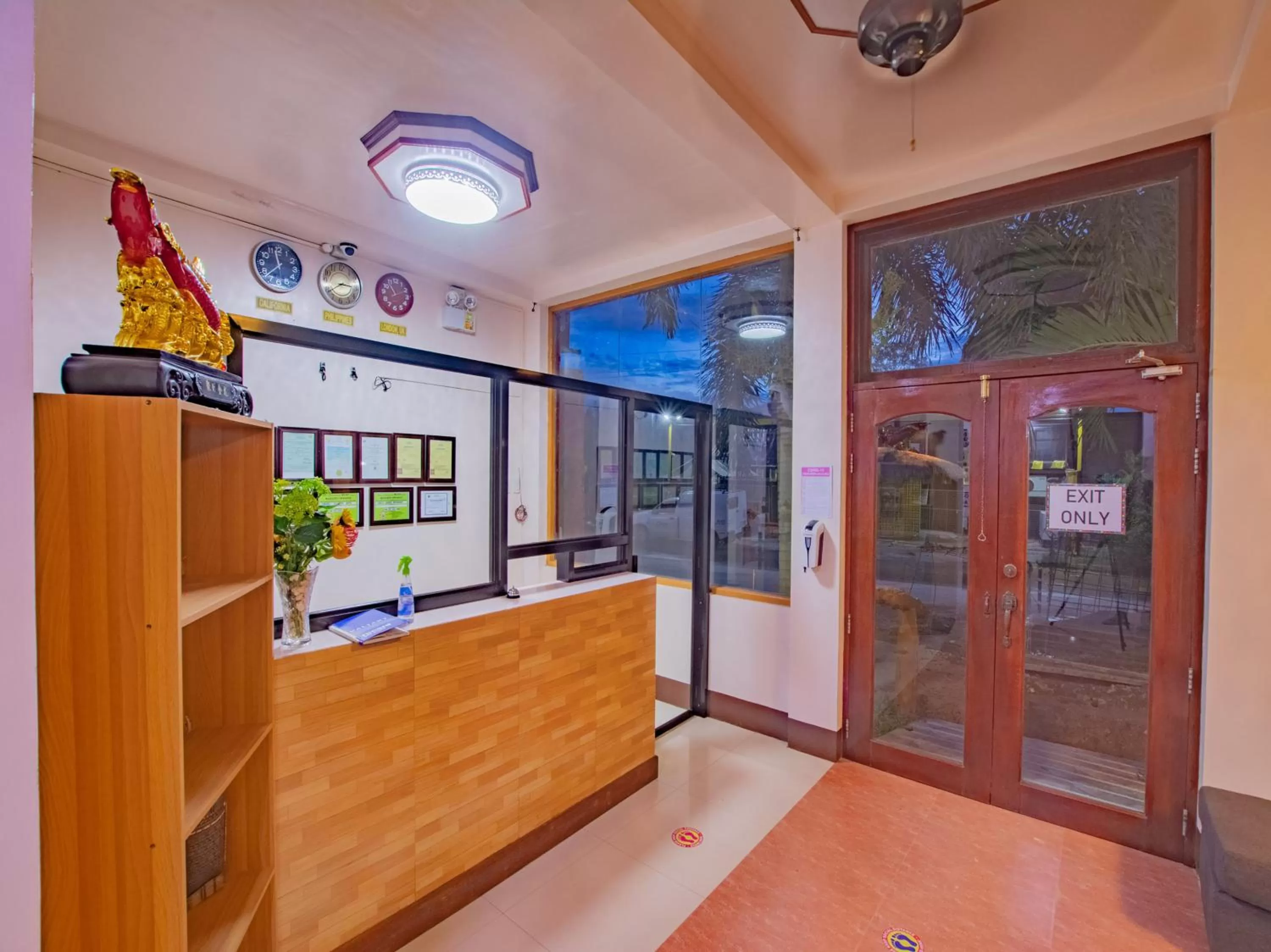 Lobby or reception in Jurias Garden Hotel