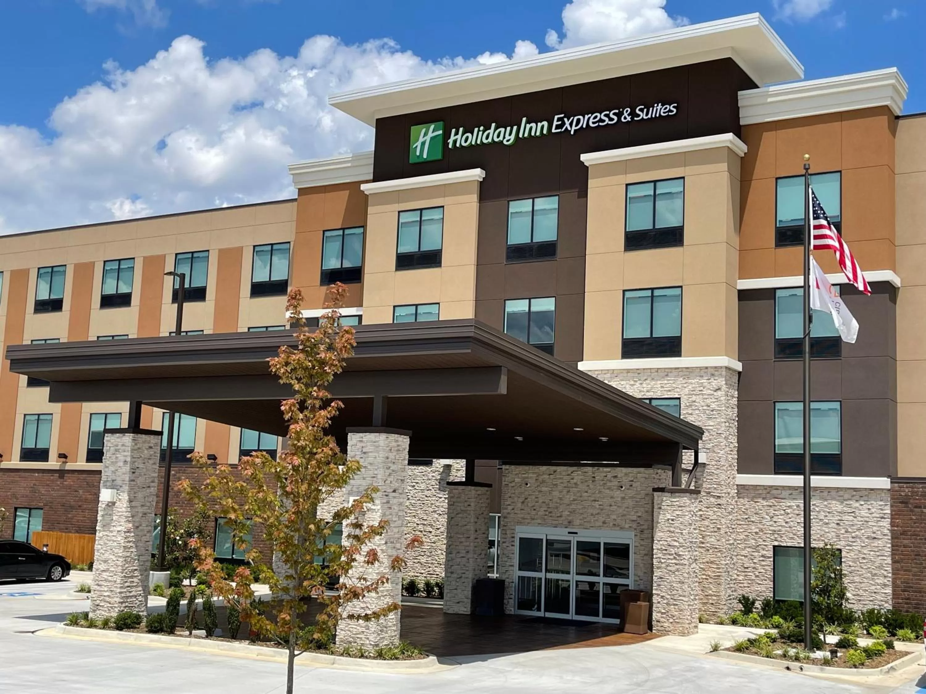 Property building in Holiday Inn Express & Suites - Ft. Smith - Airport by IHG