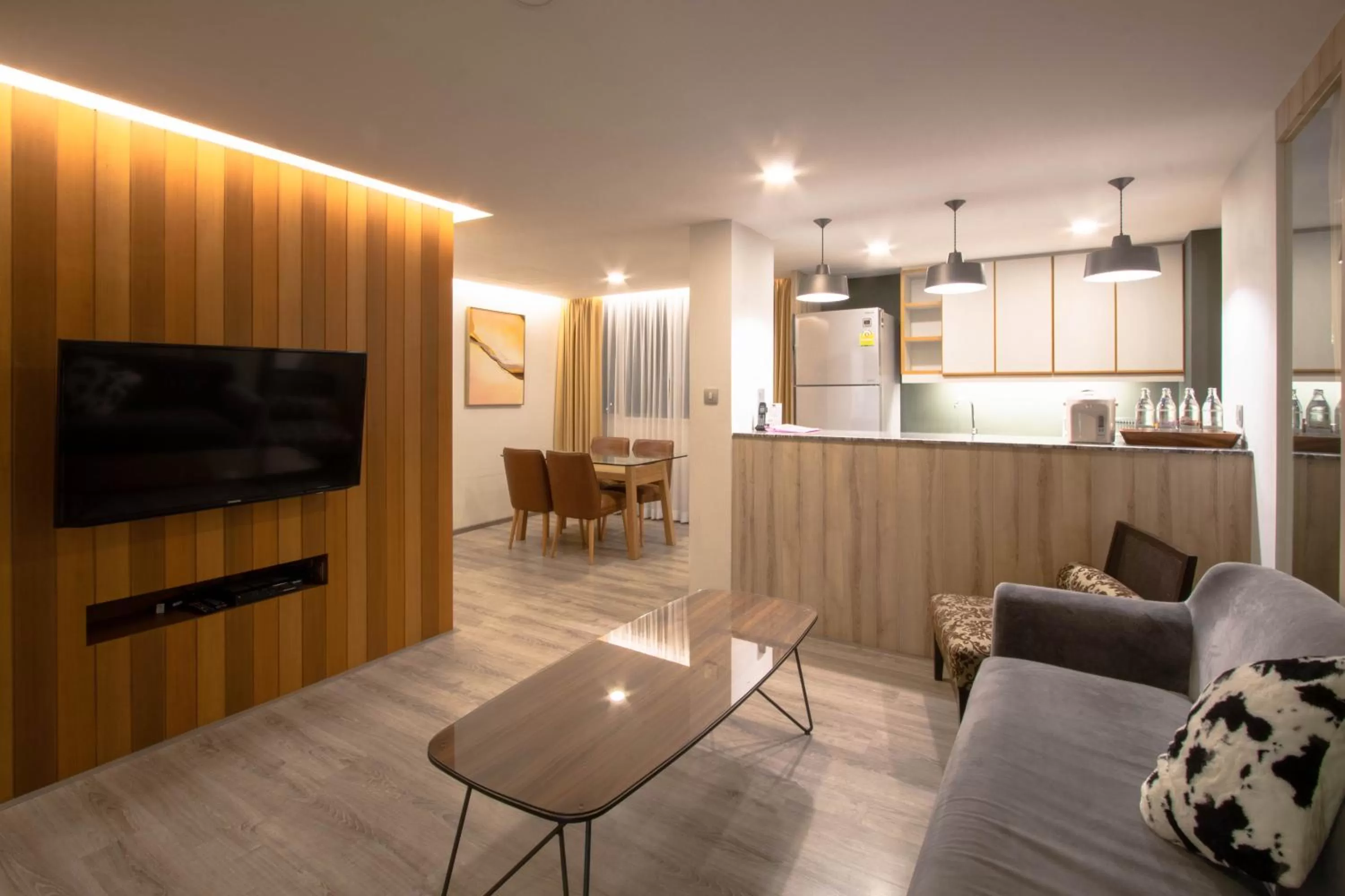 TV and multimedia in The Residence Rajtaevee Hotel