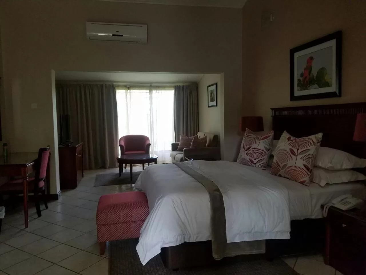 Bed in Ufulu Gardens Hotel