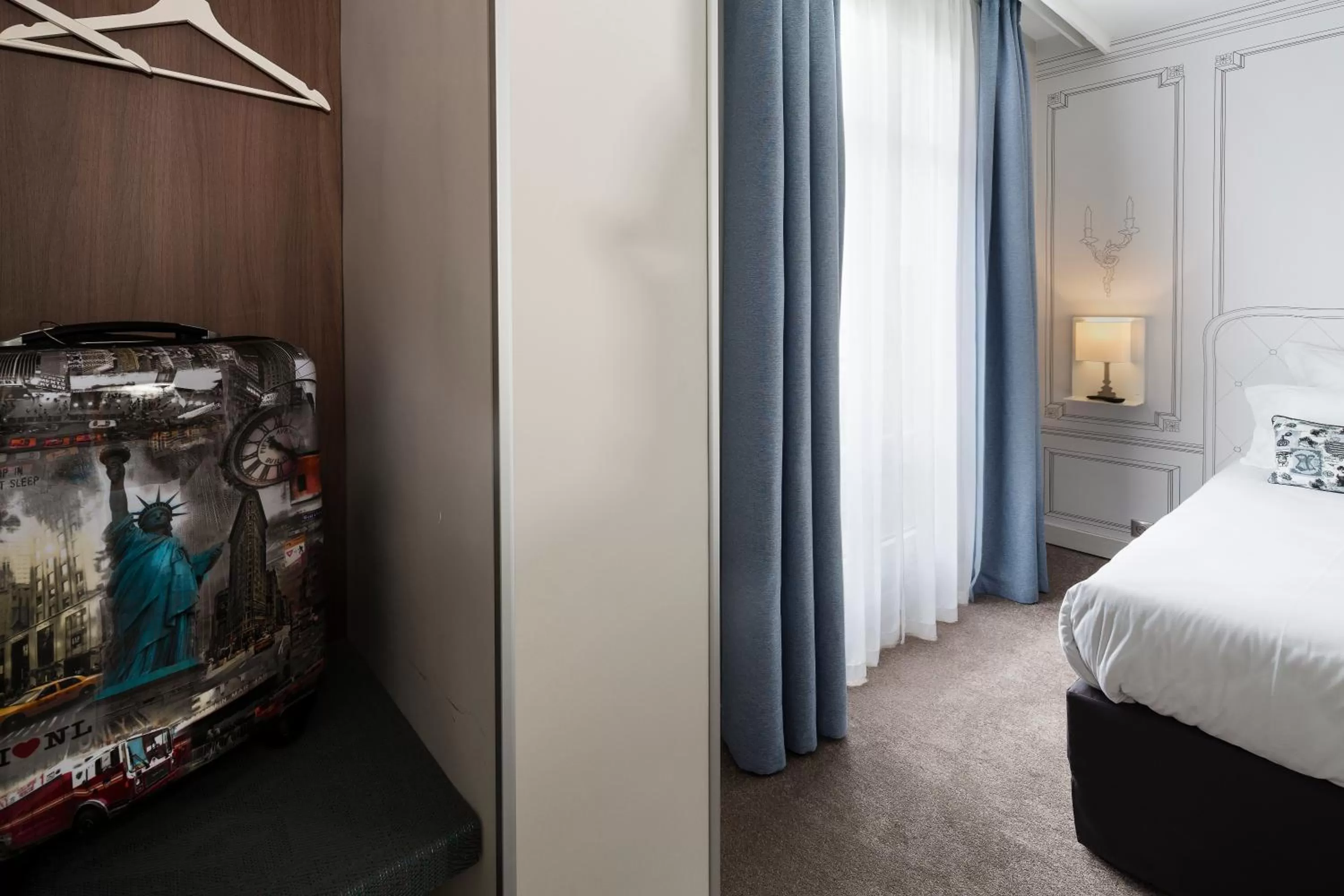 Bedroom, Bed in Hôtel Paris Vaugirard