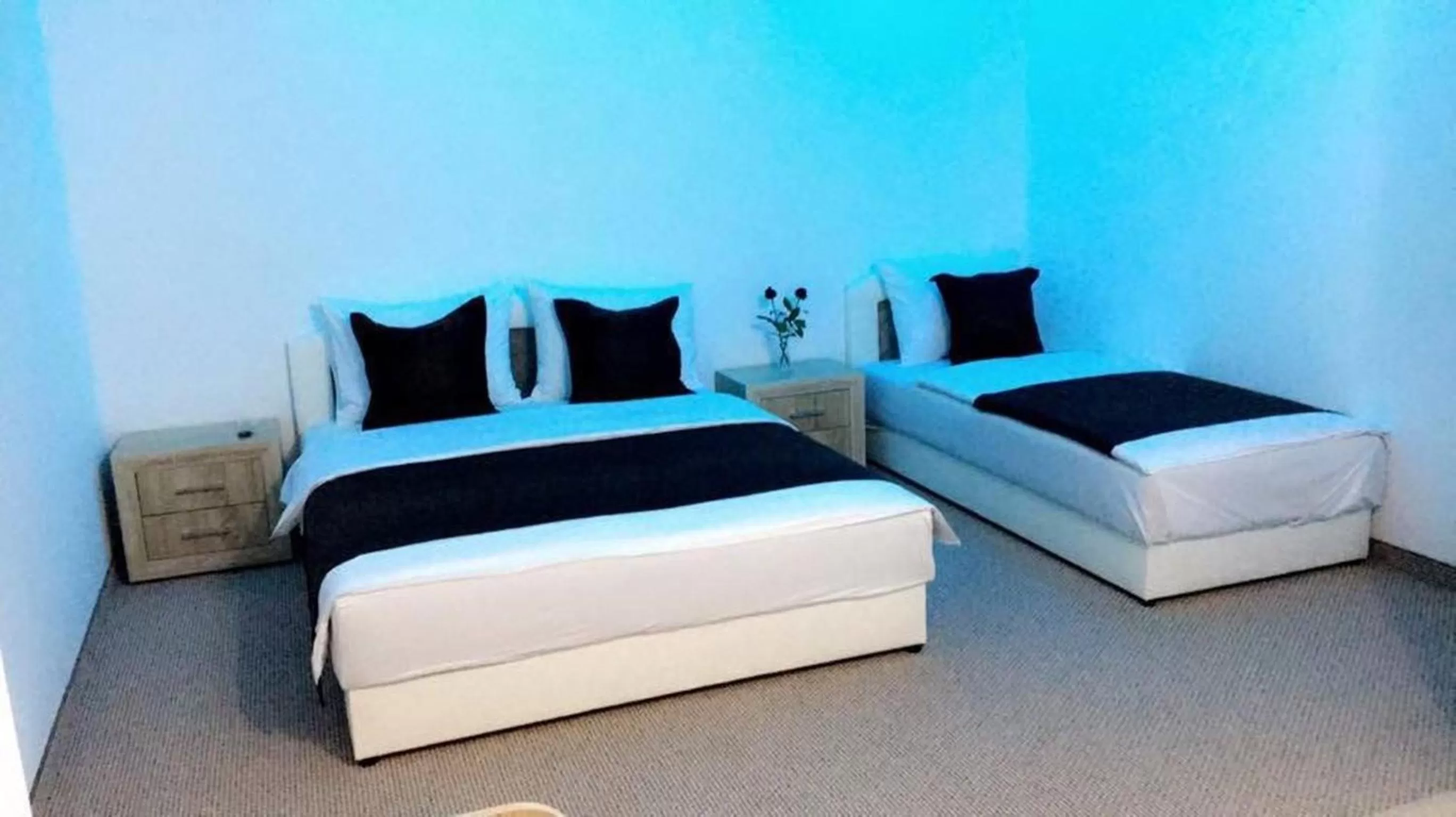 Photo of the whole room, Bed in Motel Aura