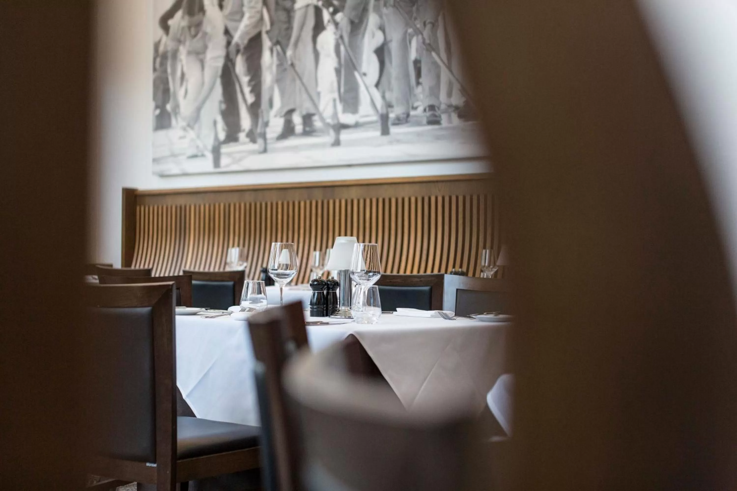 Restaurant/places to eat in Leonardo Royal Southampton Grand Harbour