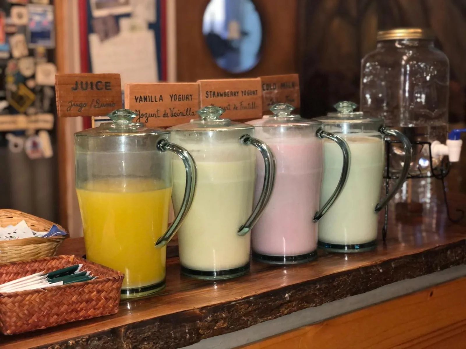 Breakfast in America Del Sur Calafate Hostel