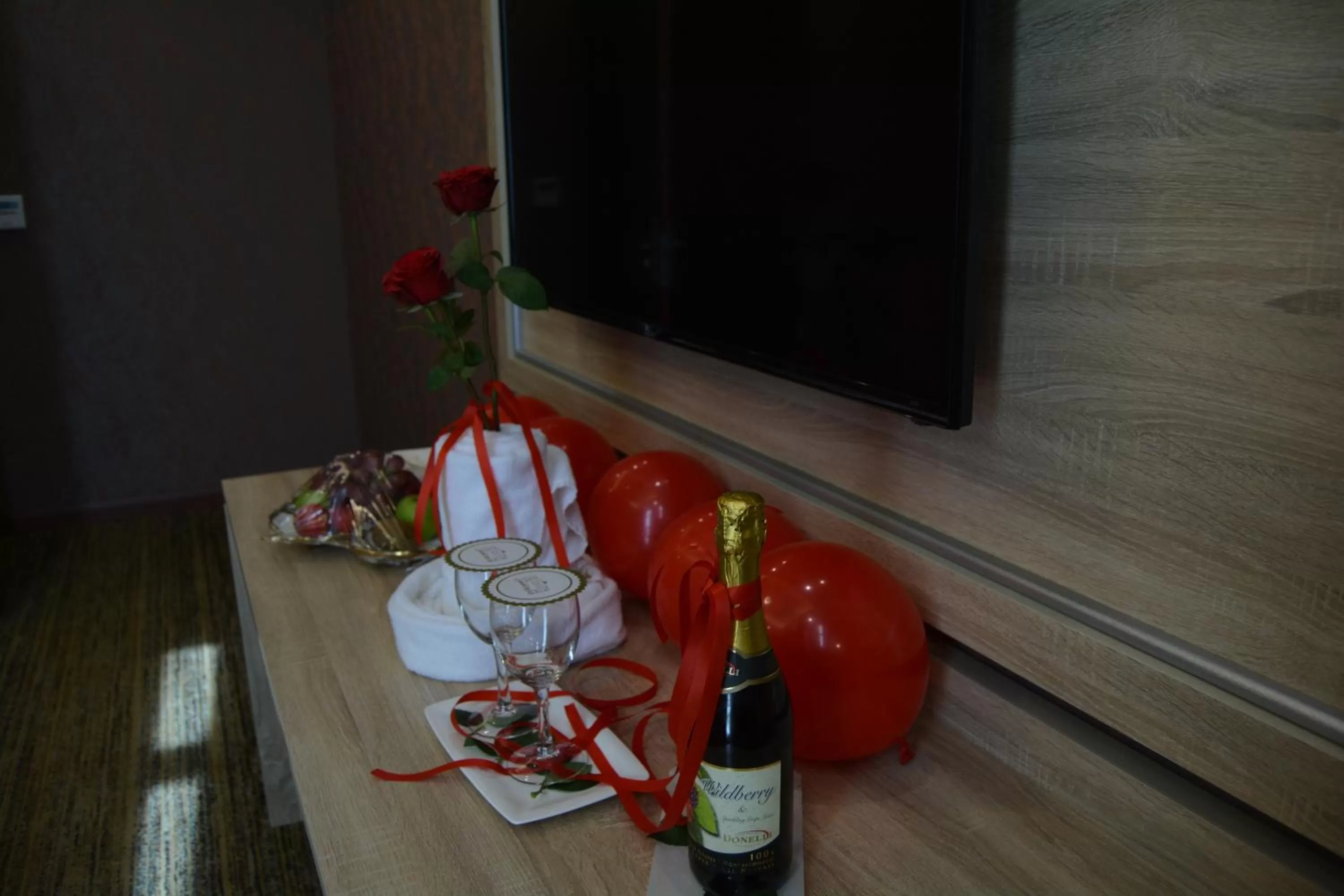 Drinks in Iridium 70 Hotel