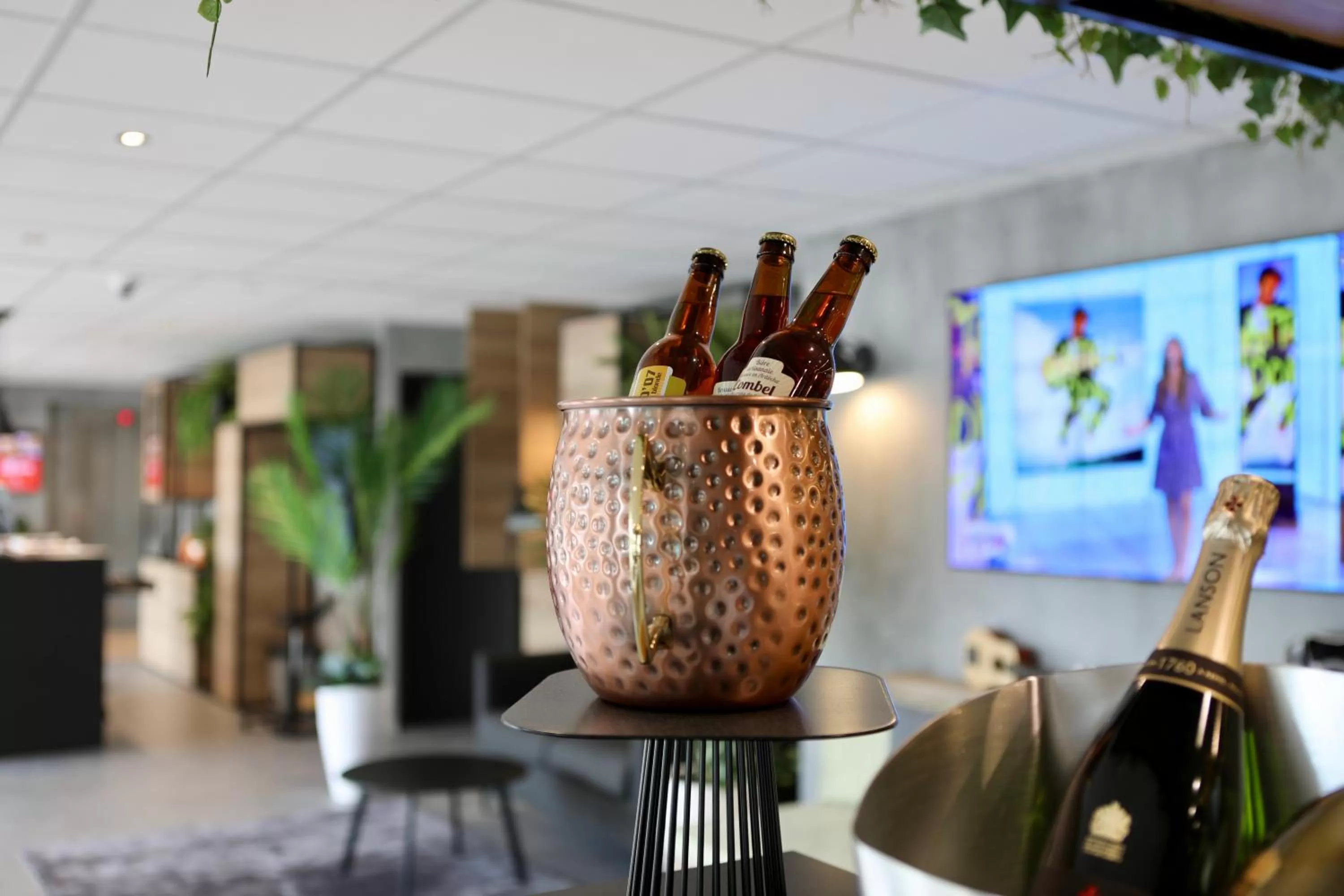 Restaurant/places to eat in ibis Aubenas