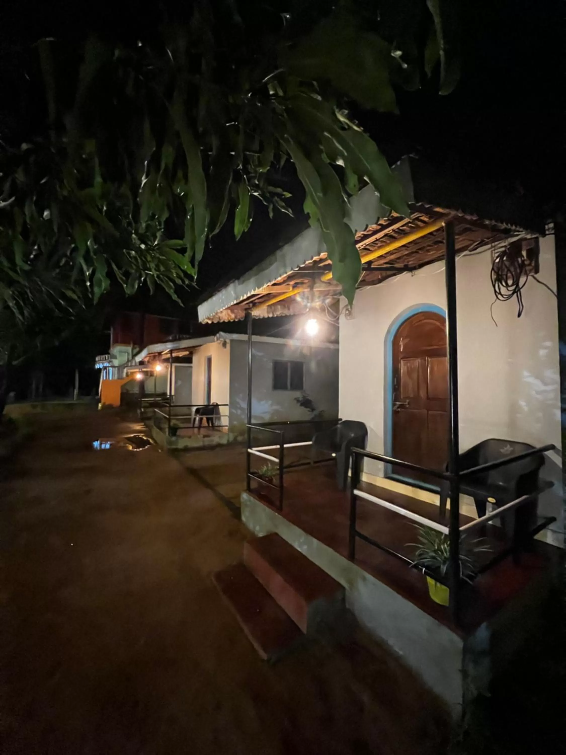 Facade/entrance, Property Building in MID BEACH STAY Gokarna