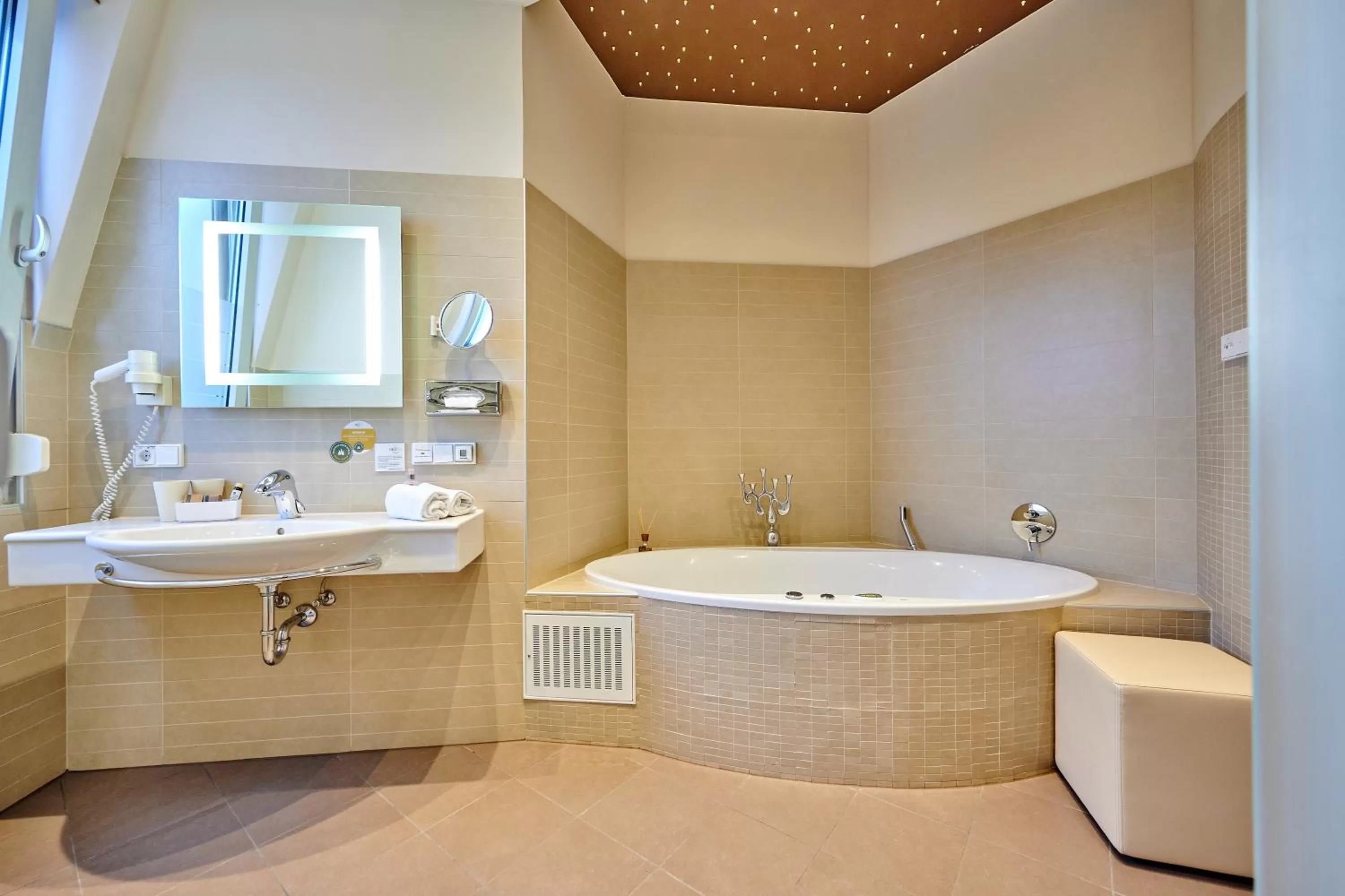 Bathroom in Genusshotel Wenisch