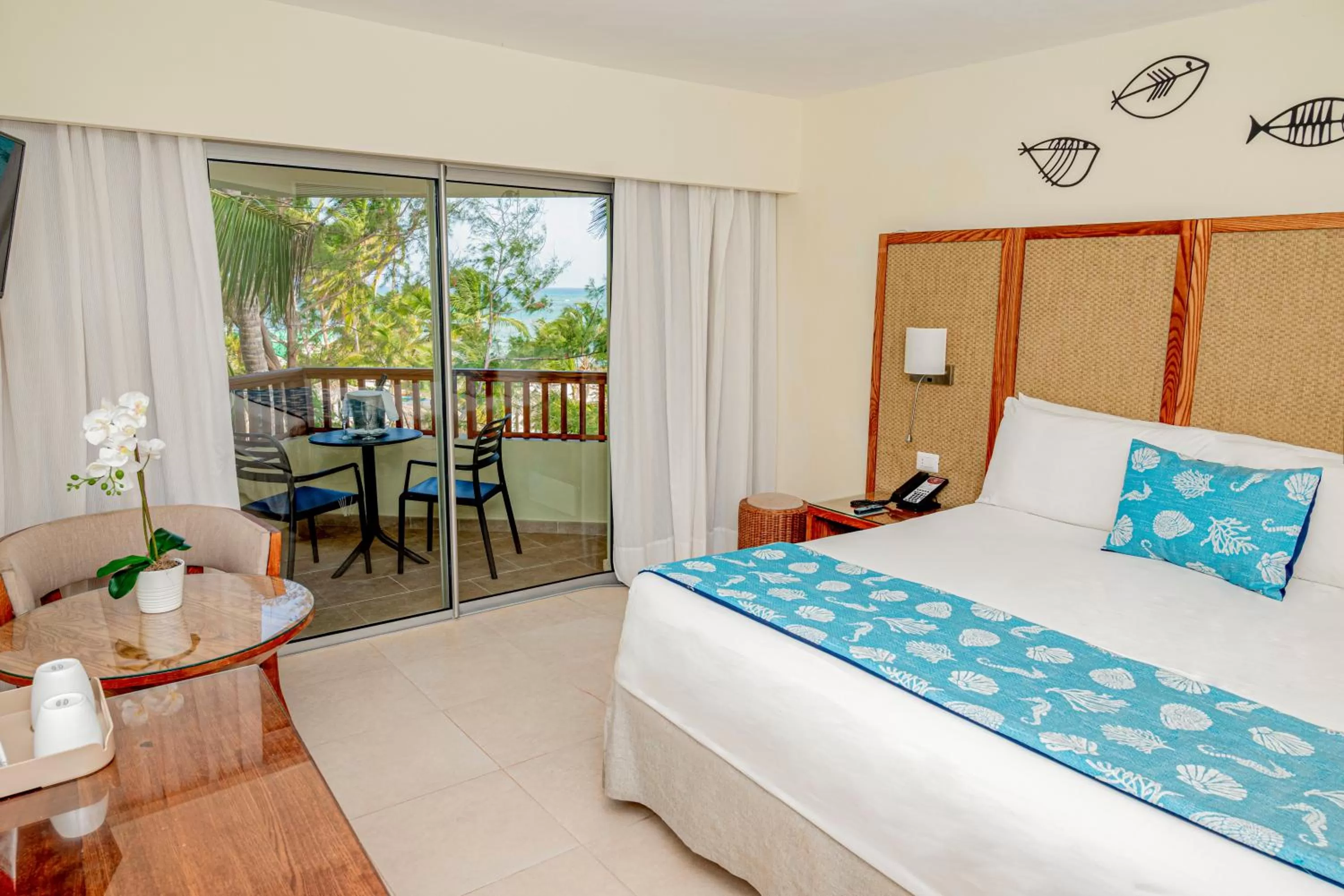 Ocean View (3 Adult + 1 Child ) in Impressive Punta Cana - All Inclusive
