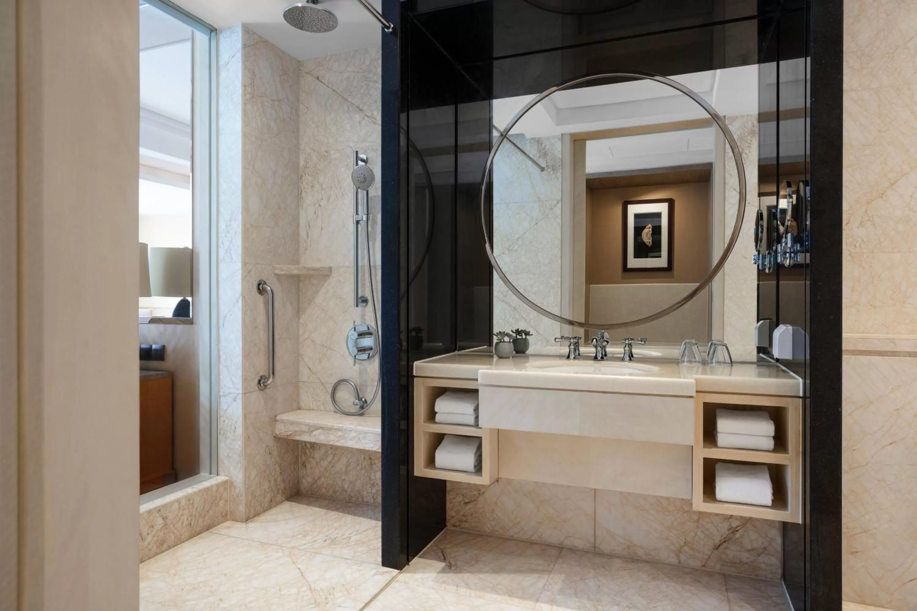 Bathroom in Guangzhou Marriott Hotel Tianhe