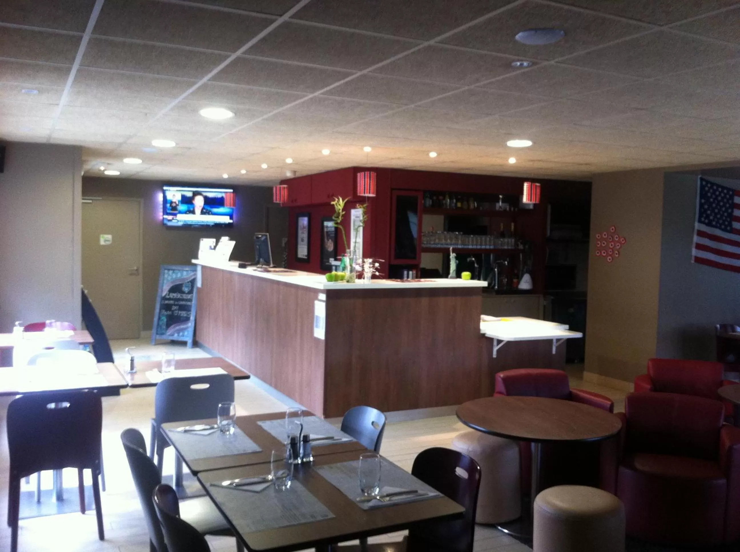 Restaurant/places to eat in Campanile Nantes ~ Saint-Herblain