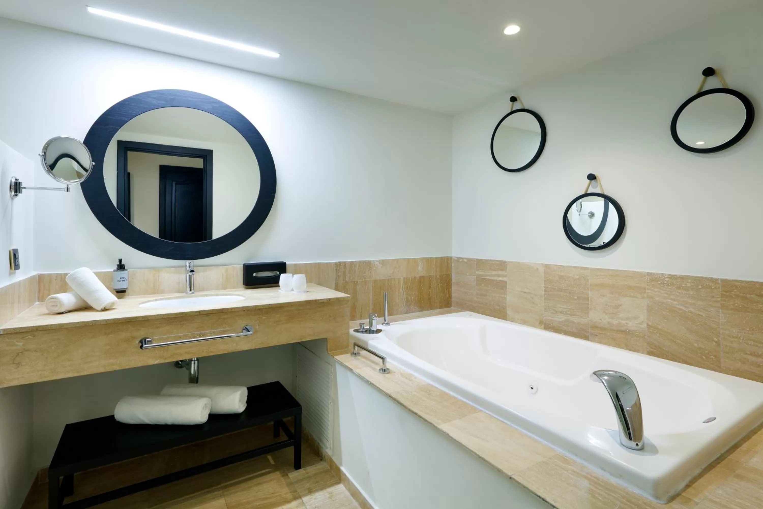 Bathroom in Grand Palladium Jamaica Resort & Spa All Inclusive