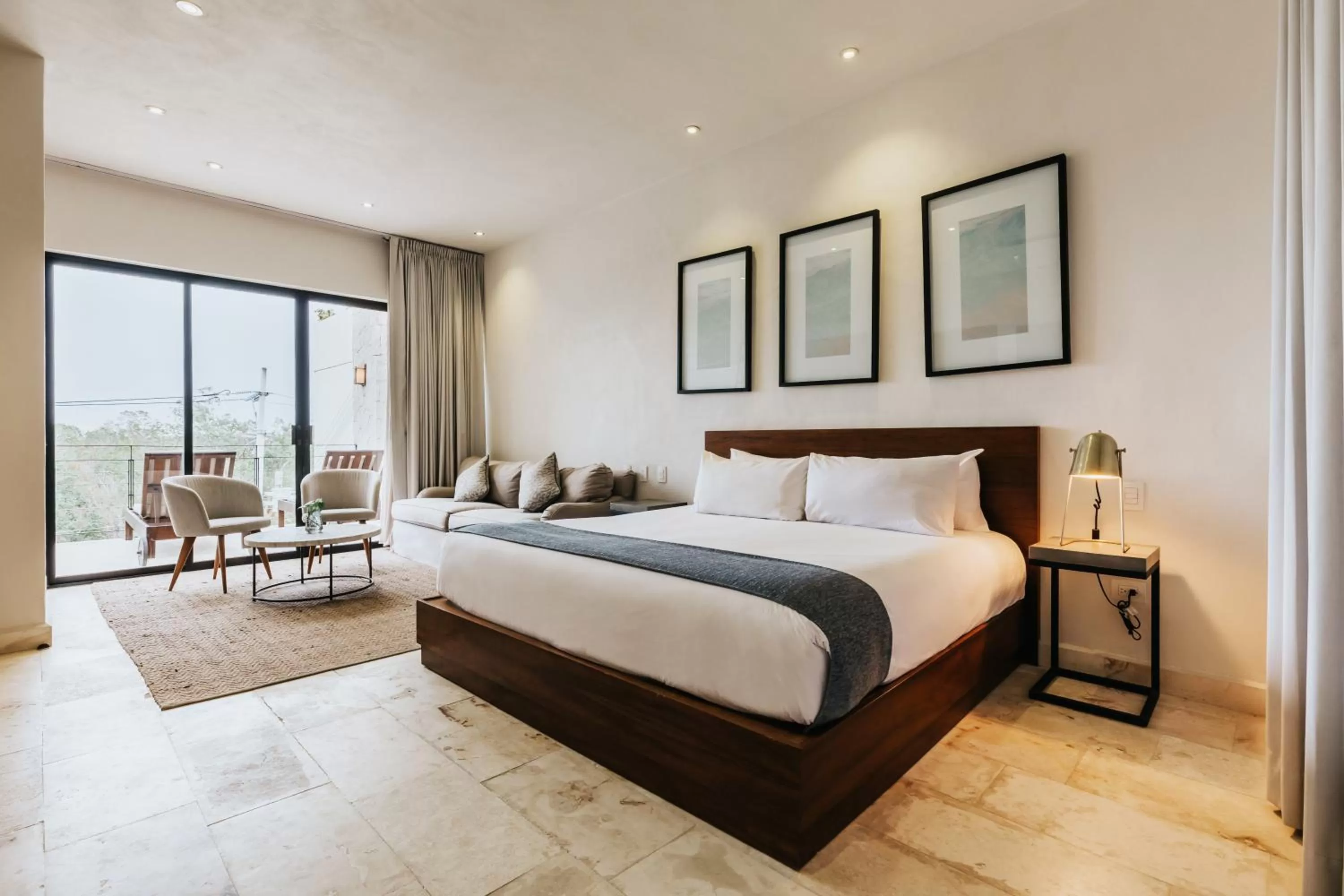 Photo of the whole room, Bed in The Strabon Tulum