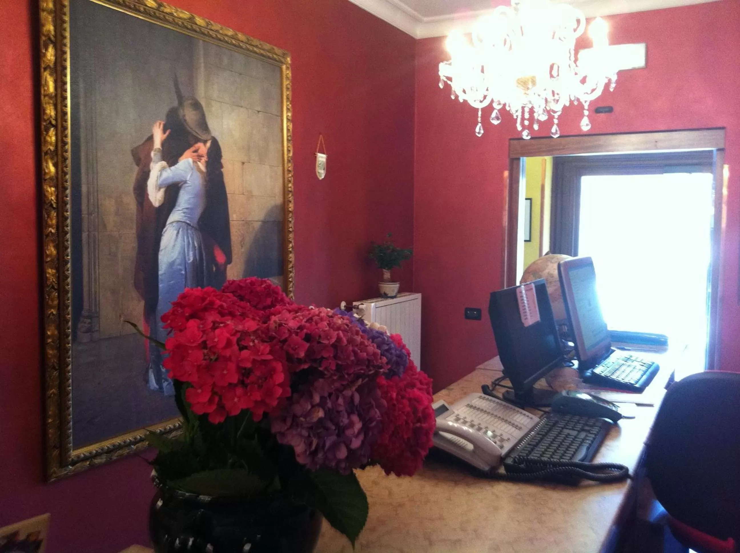 Lobby or reception in Le Lanterne