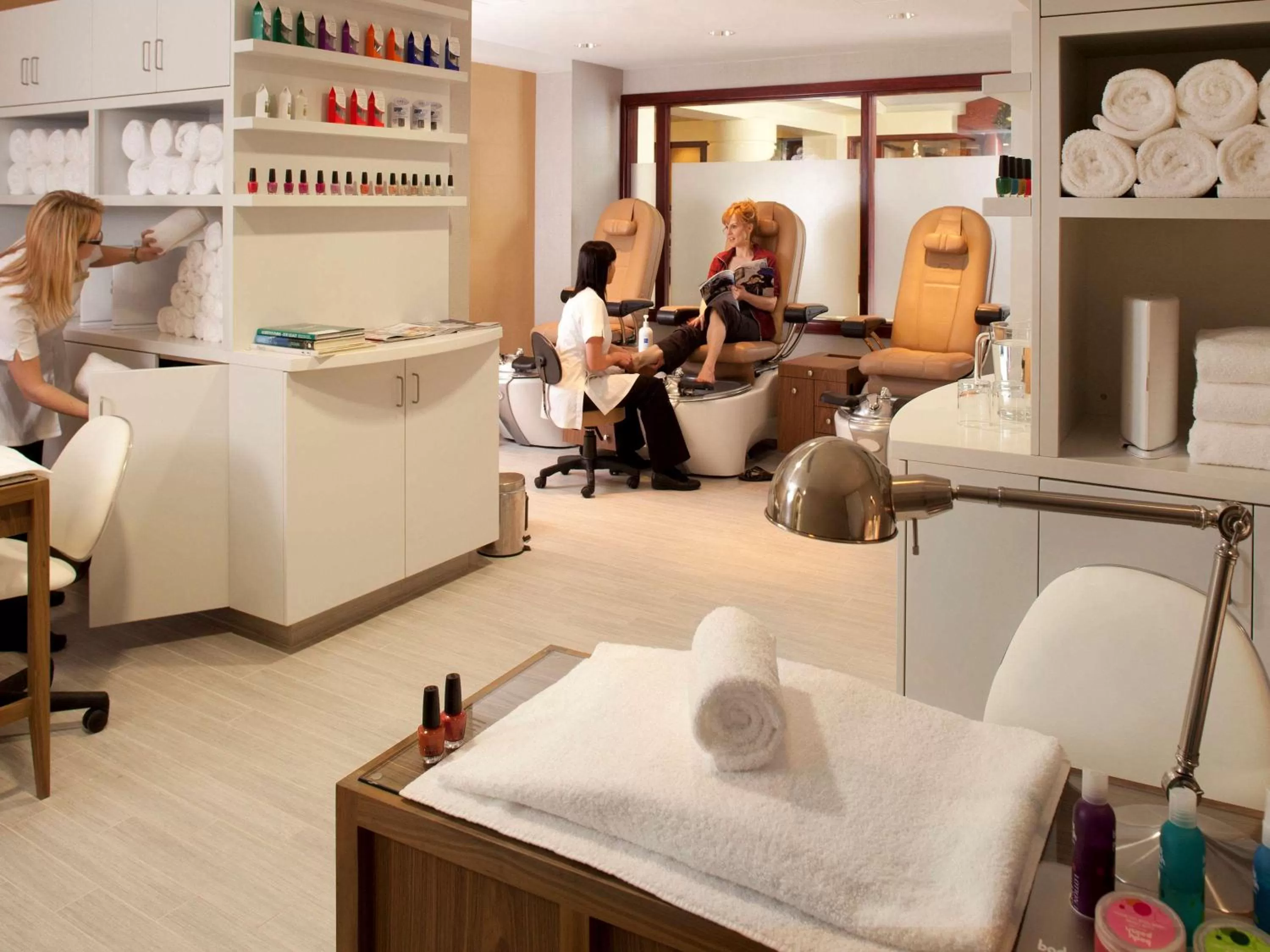 Spa and wellness centre/facilities in Fairmont Jasper Park Lodge