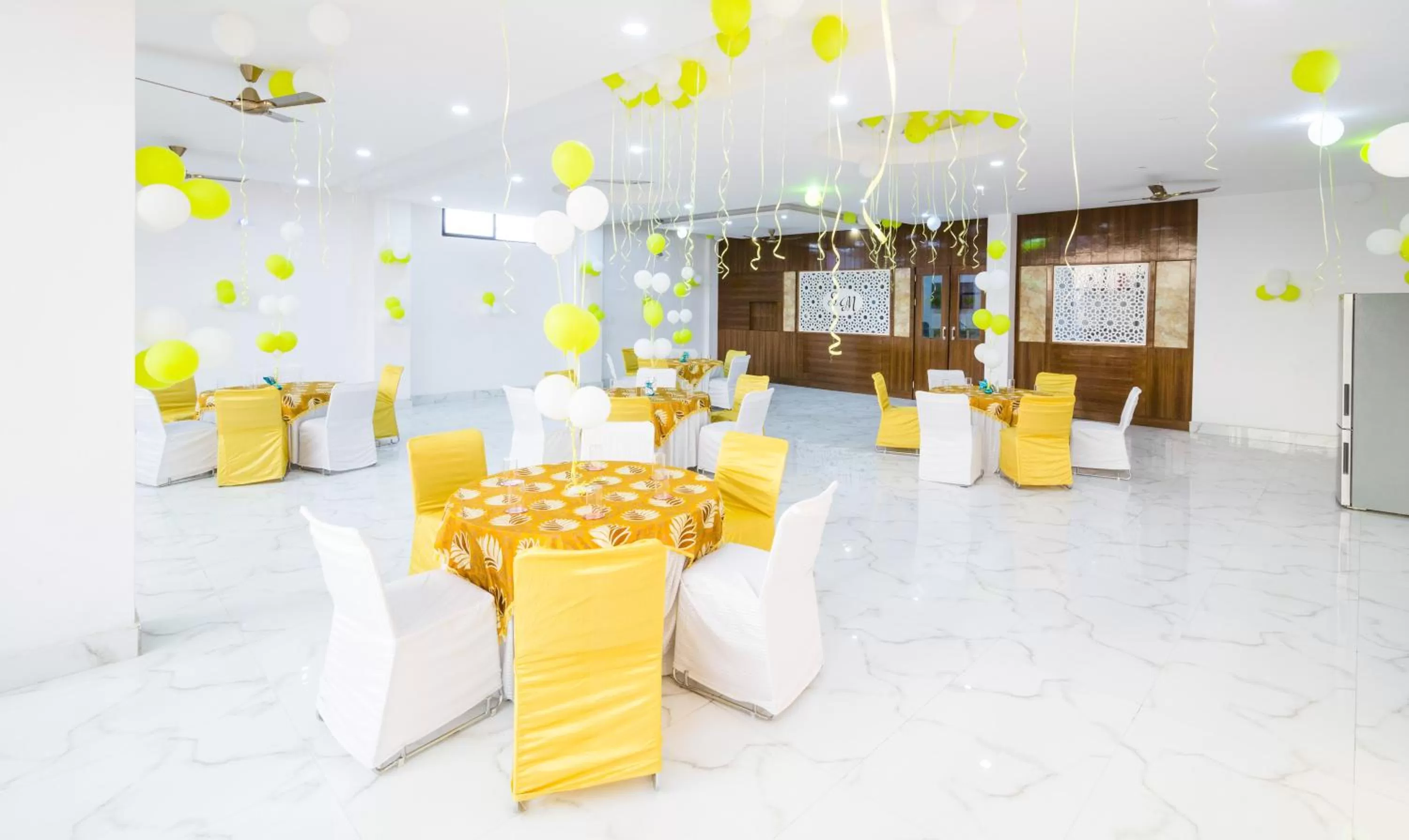 Banquet/Function facilities, Banquet Facilities in FabHotel Prime Sumanglam