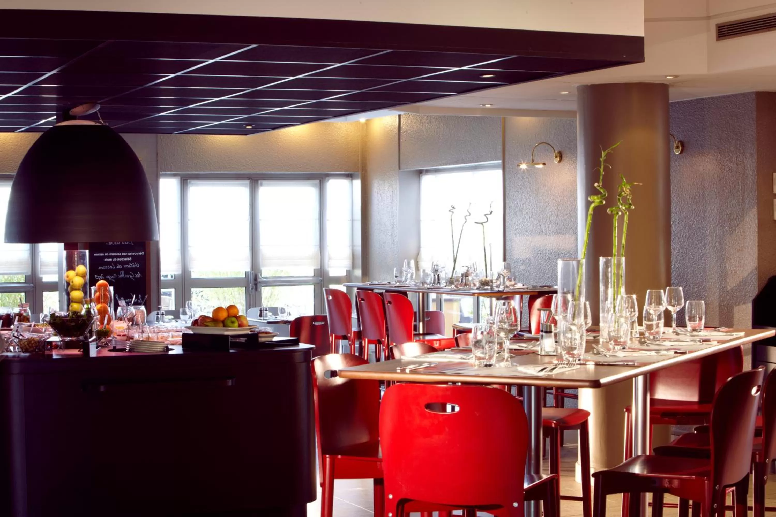 Restaurant/places to eat in Campanile Villejuif