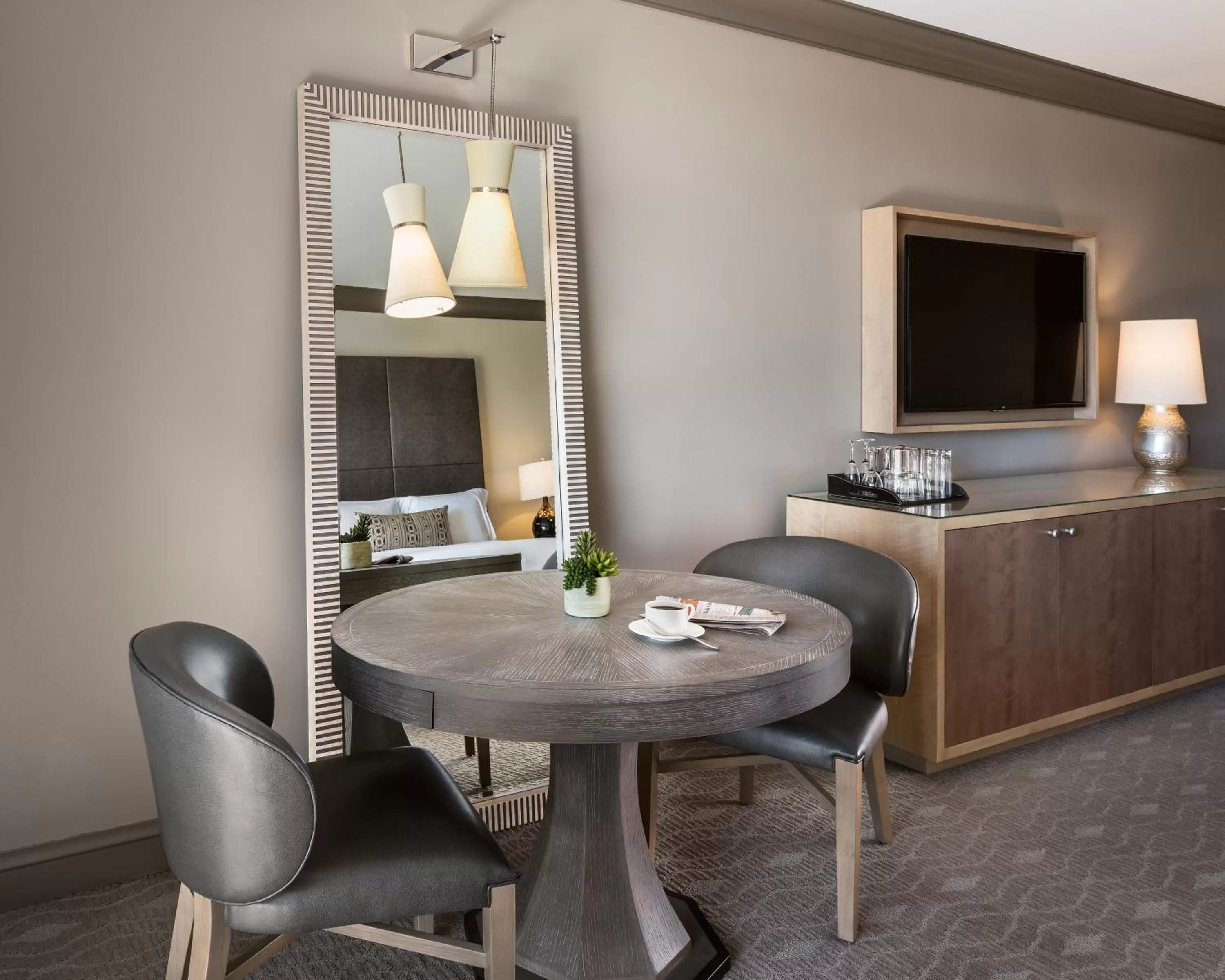 Dining area in The Phoenician, a Luxury Collection Resort, Scottsdale